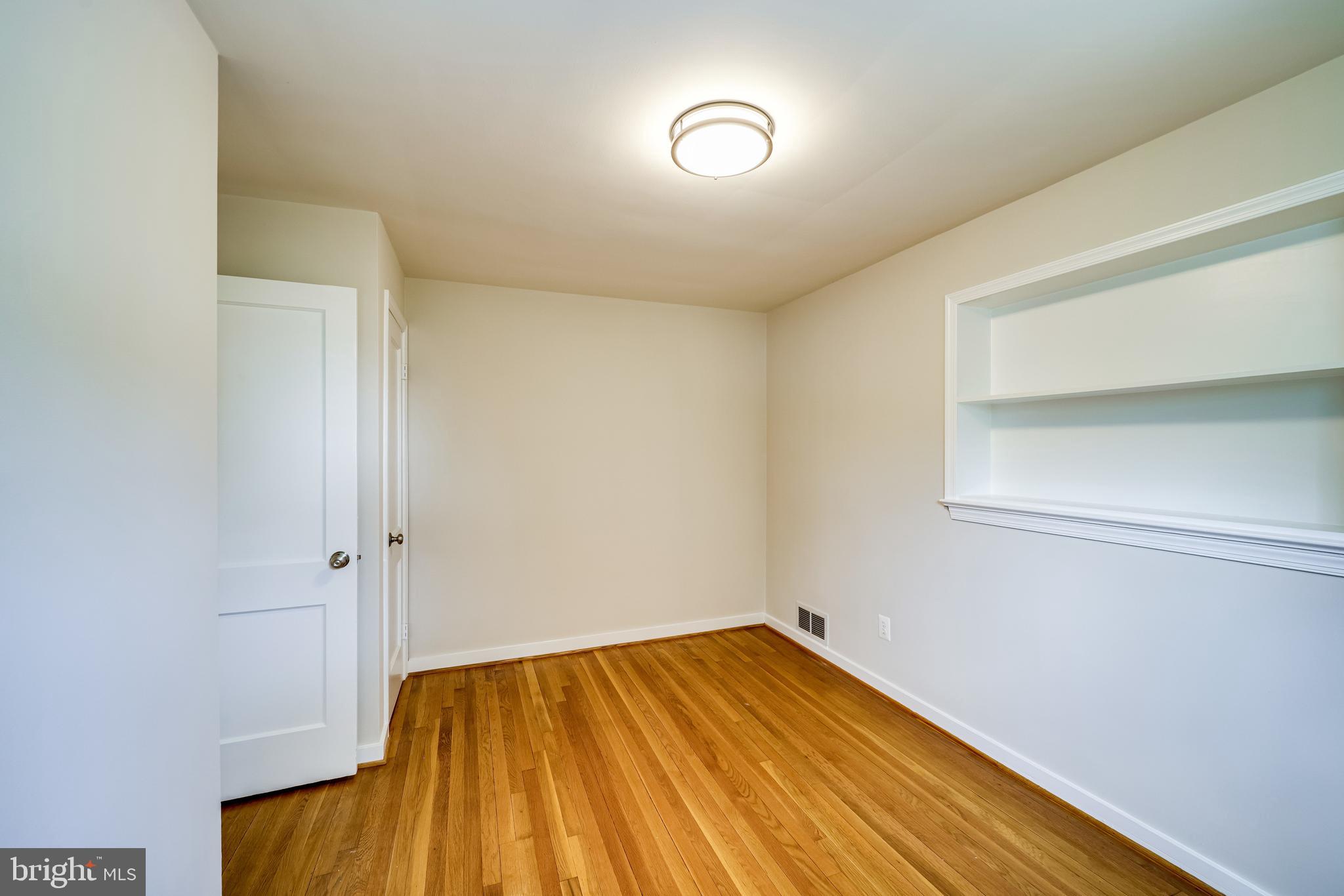 MINOR HILL - Residential