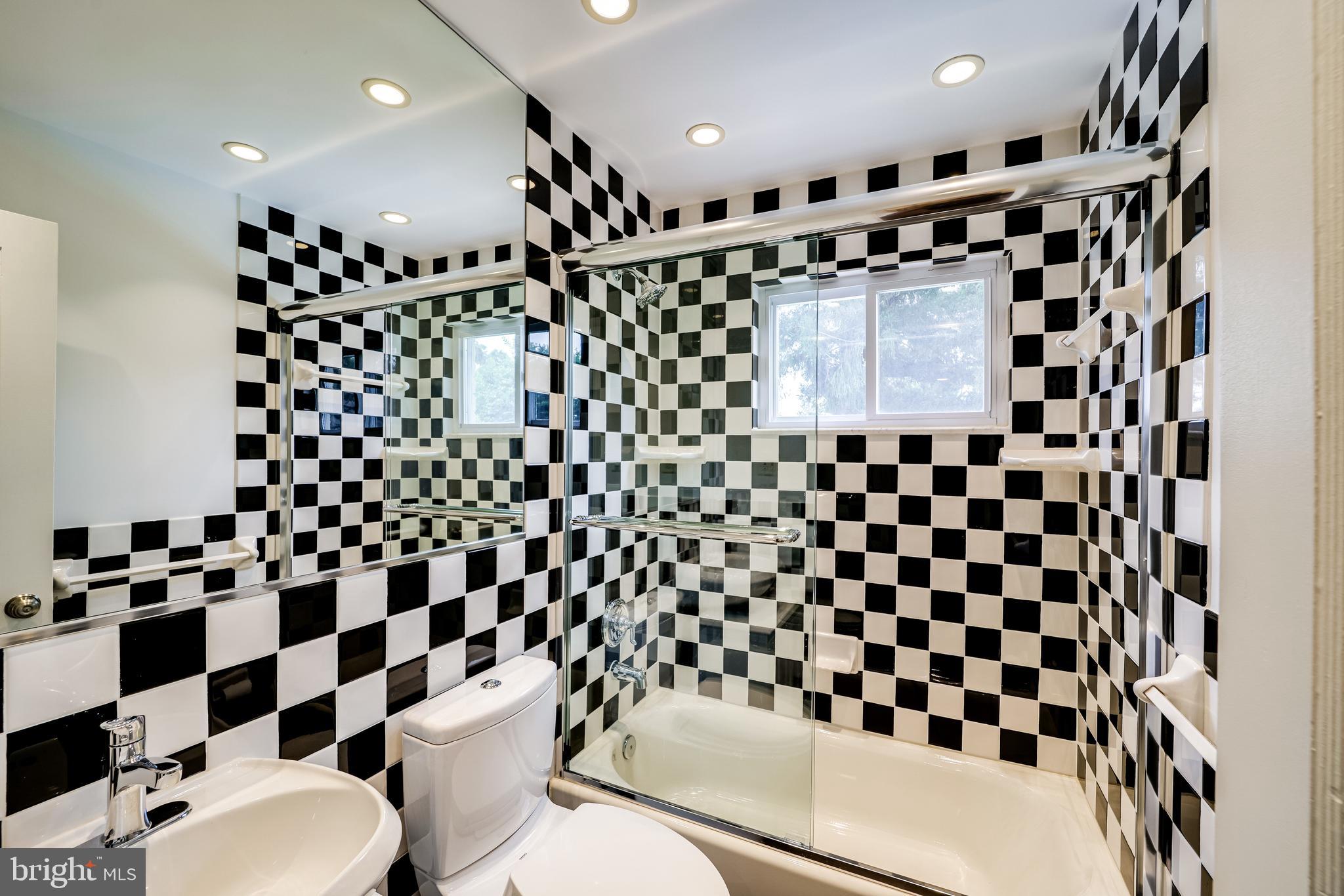 MINOR HILL - Residential