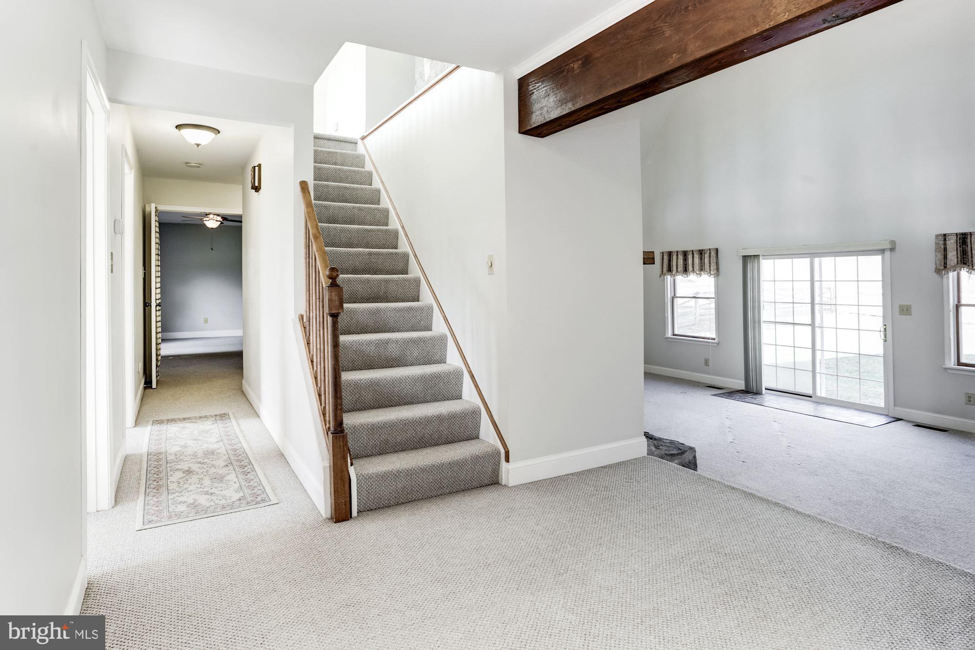 PEMBROKE GROVE - Residential