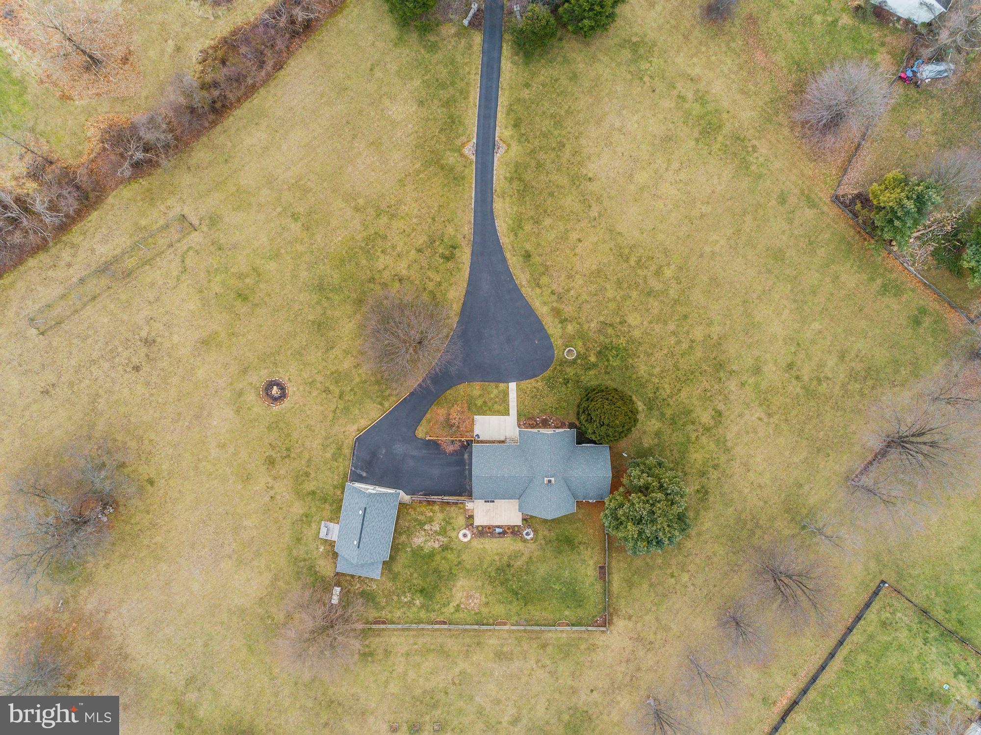 PEMBROKE GROVE - Residential