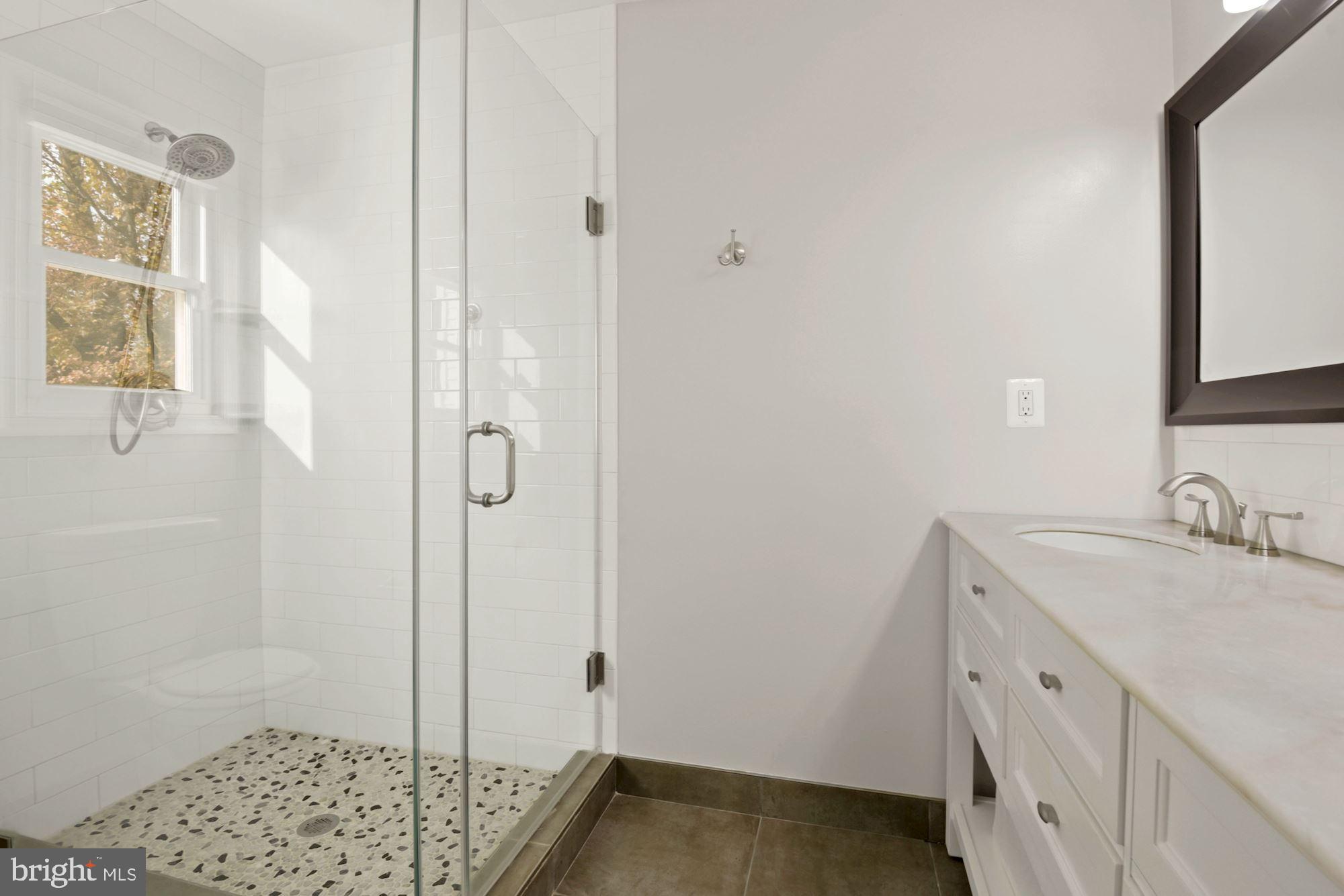 FALLSMERE - Residential