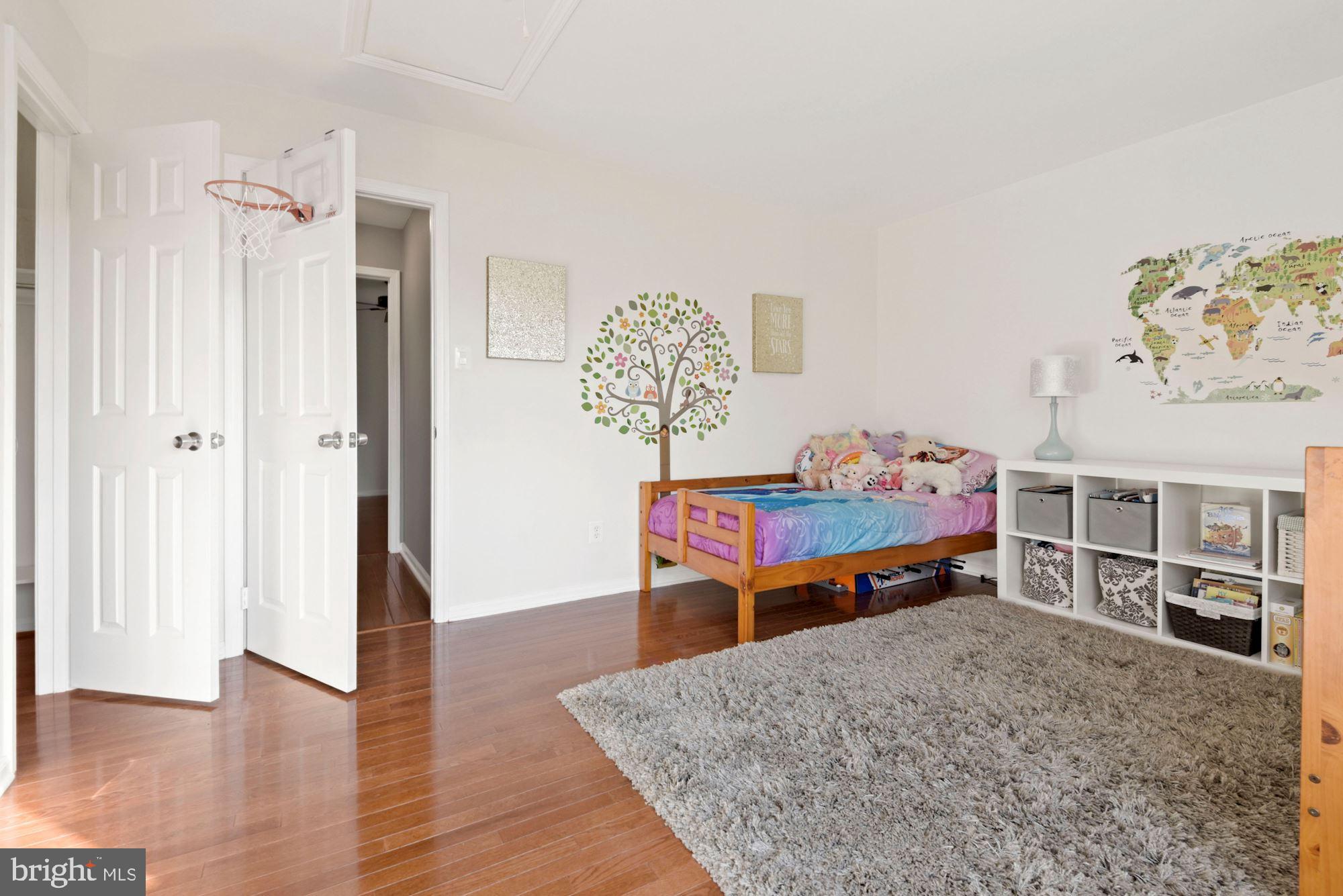 FALLSMERE - Residential