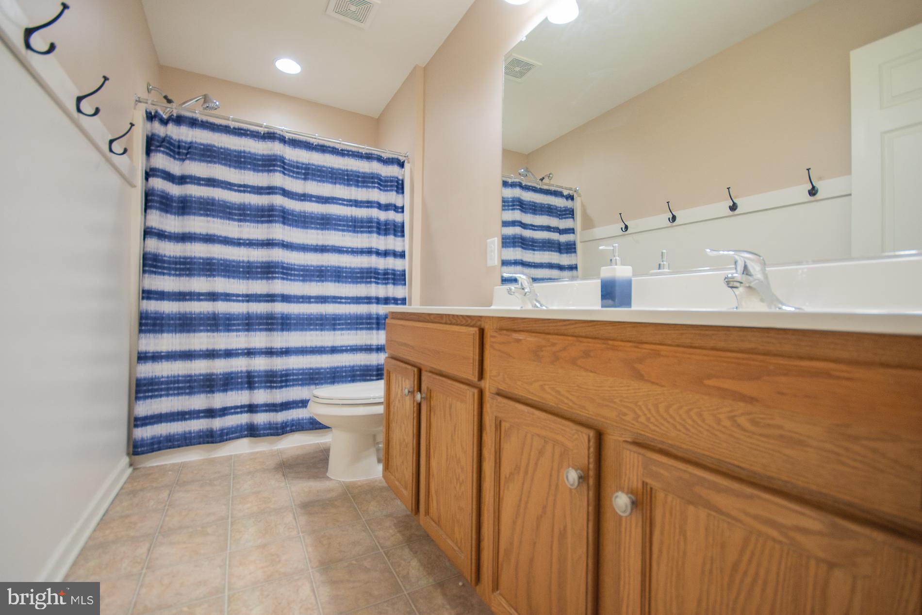 STONEBROOK VILLAGE - Residential