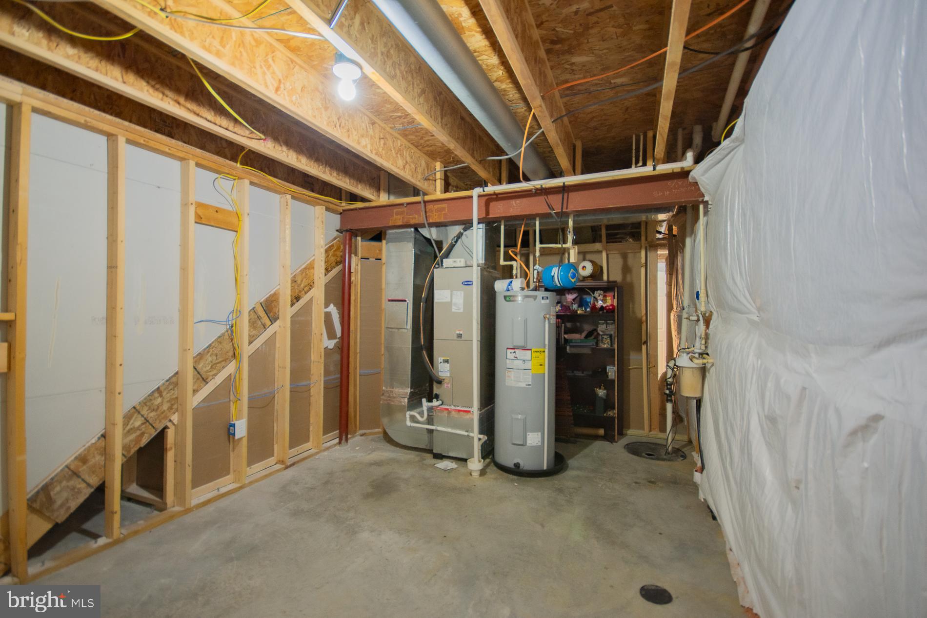 STONEBROOK VILLAGE - Residential