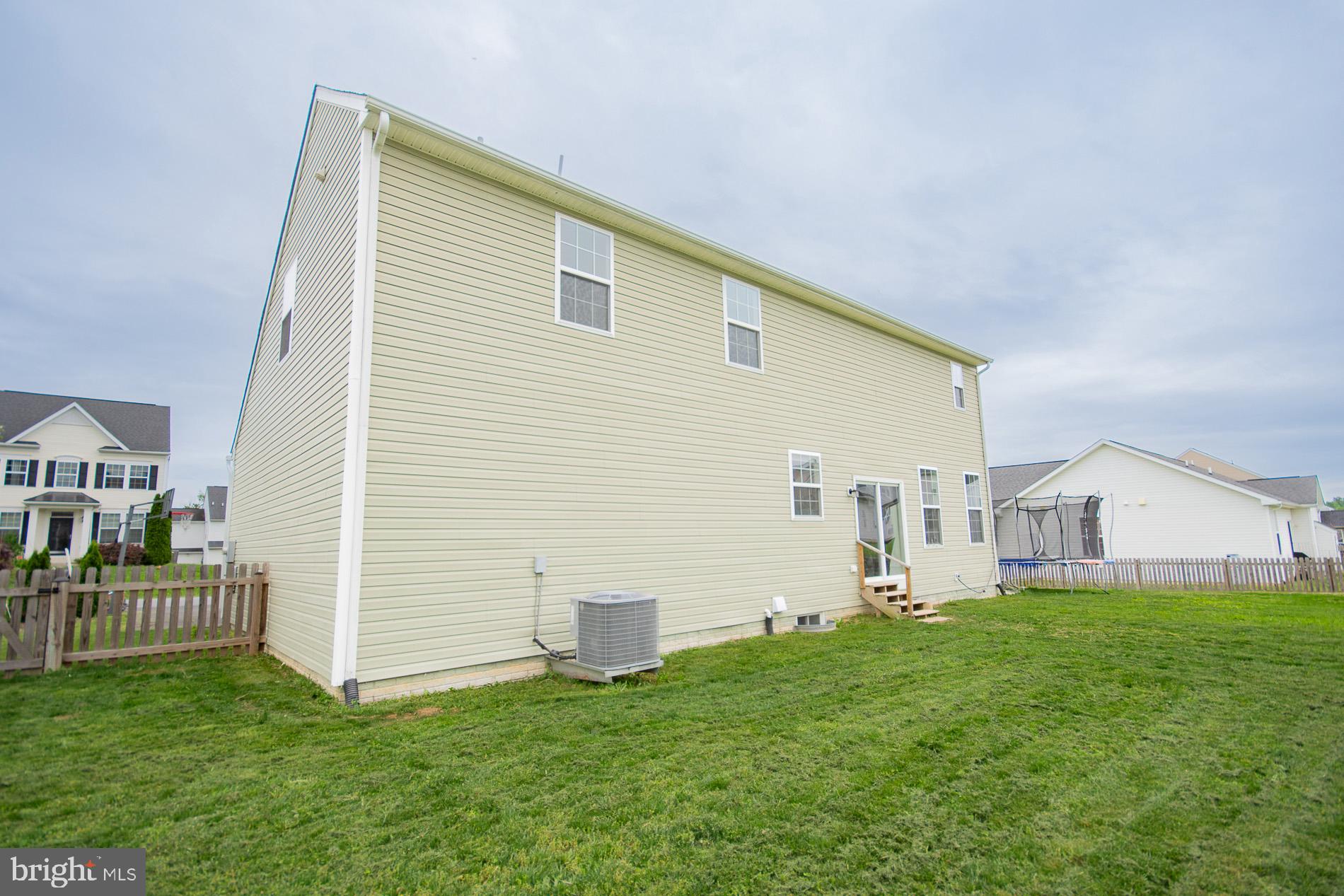 STONEBROOK VILLAGE - Residential