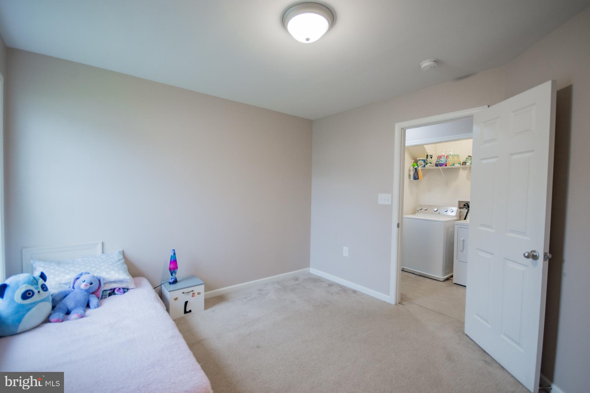 STONEBROOK VILLAGE - Residential