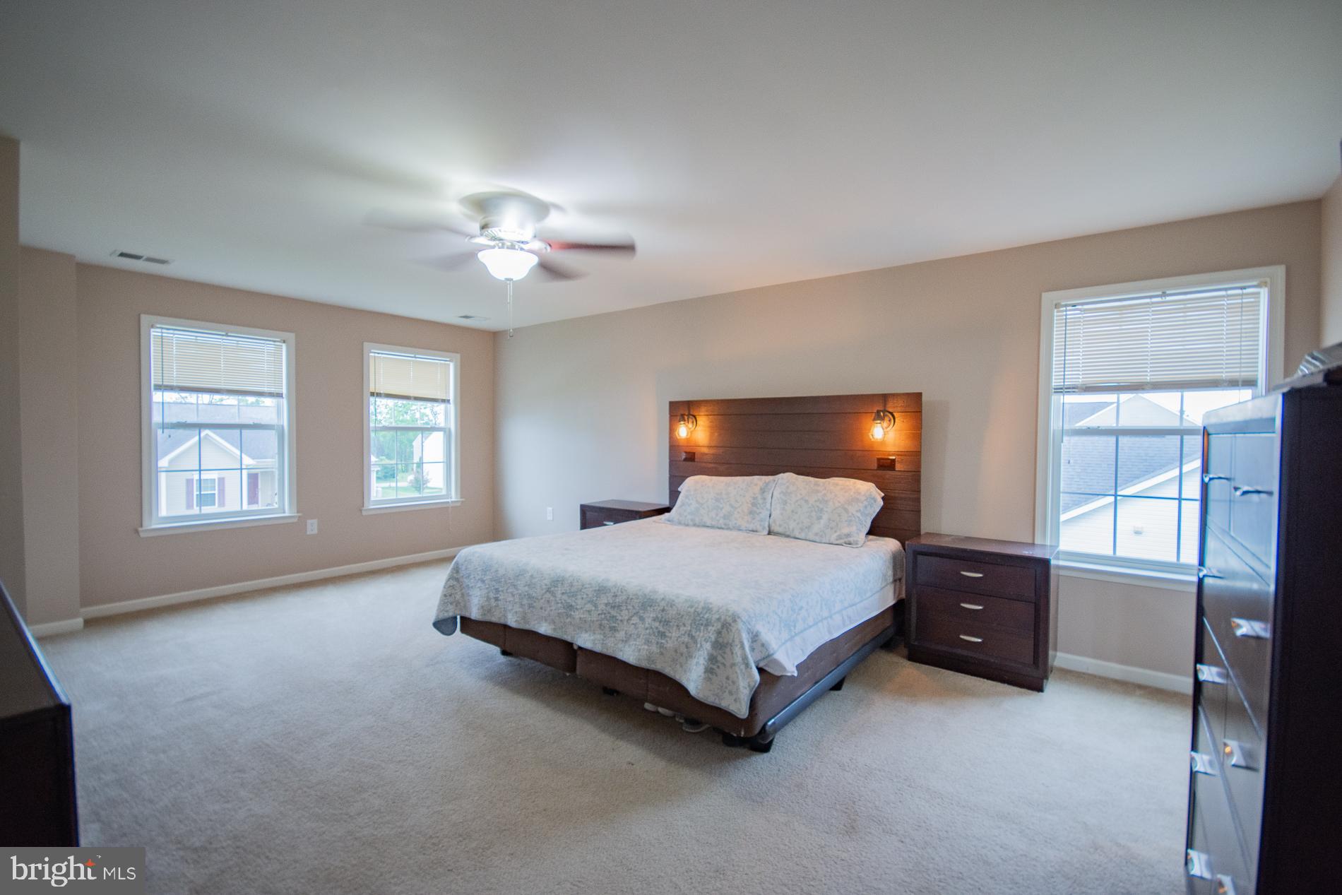 STONEBROOK VILLAGE - Residential