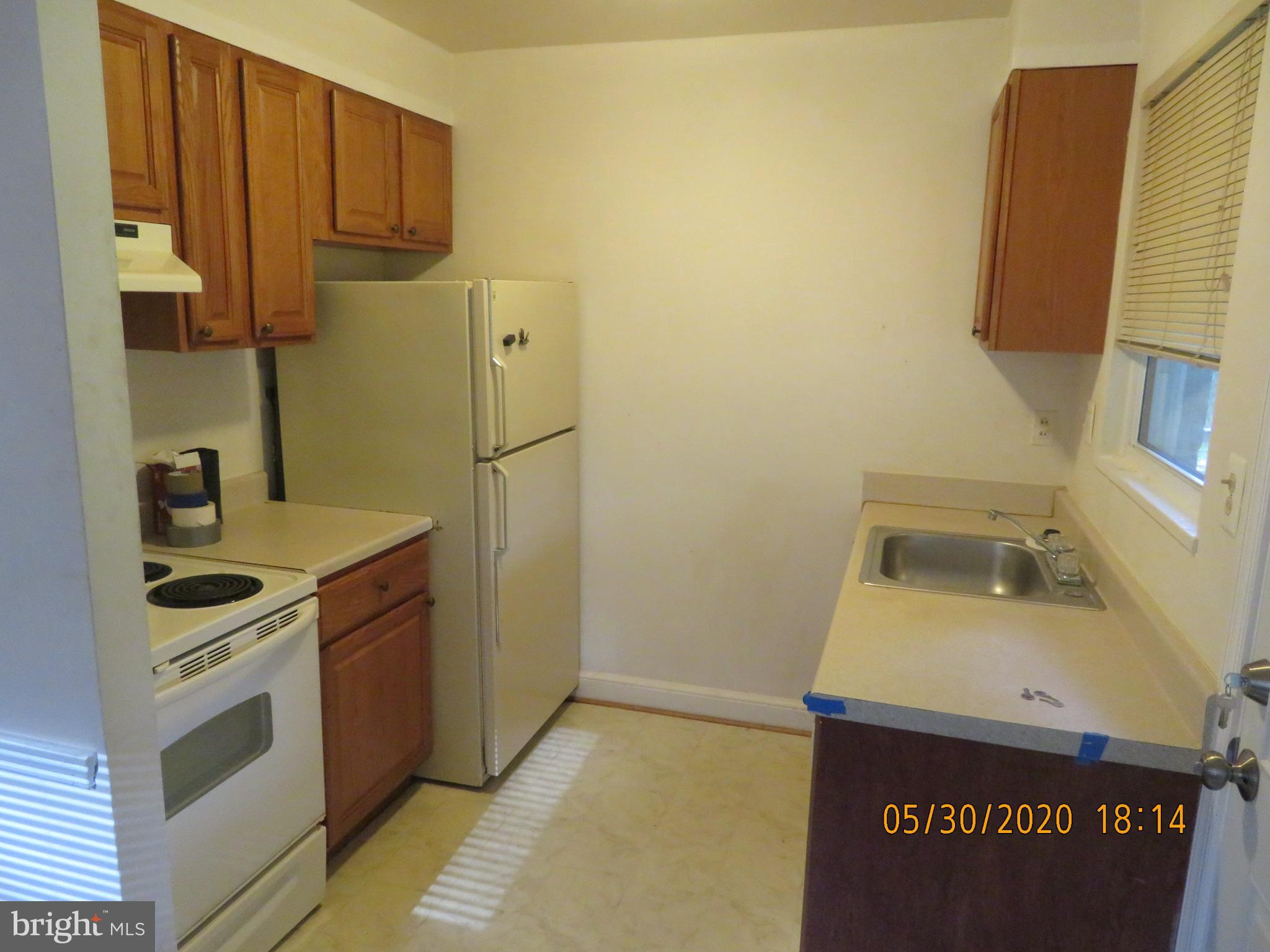 KENSINGTON ESTATES - Residential Lease