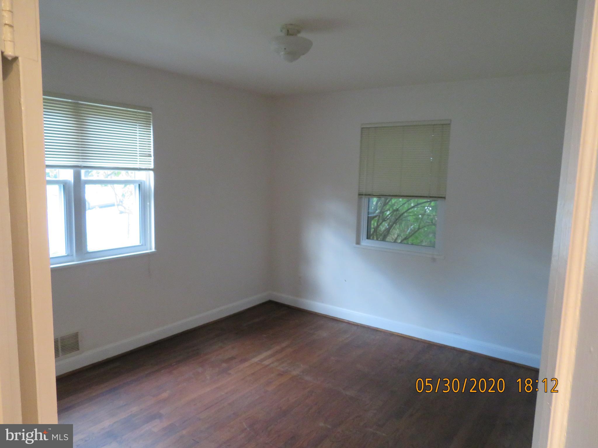 KENSINGTON ESTATES - Residential Lease