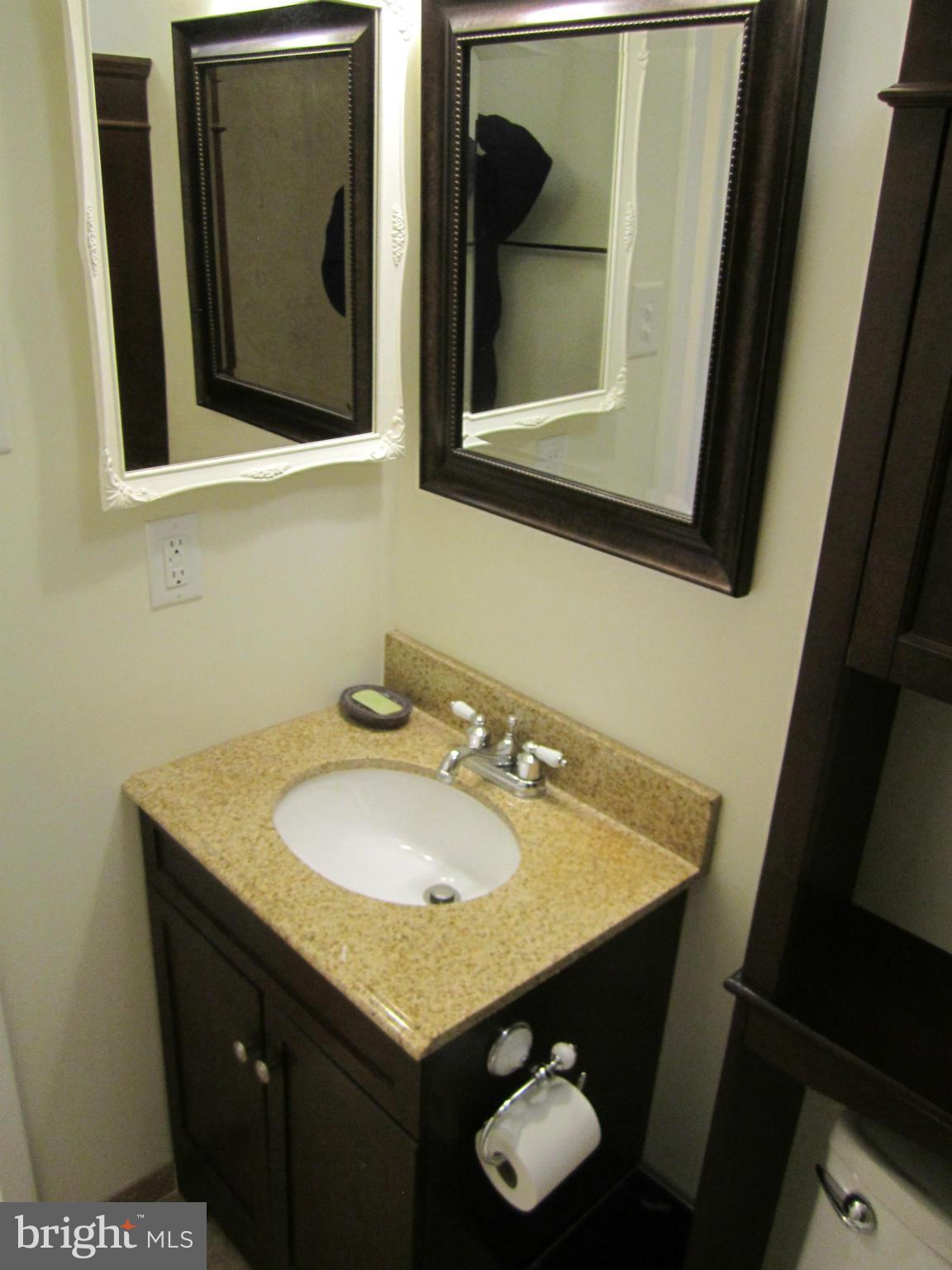 PENTHOUSE - Residential Lease