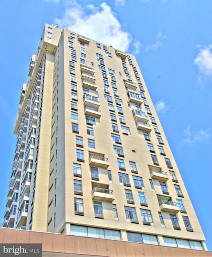 PENTHOUSE - Residential Lease