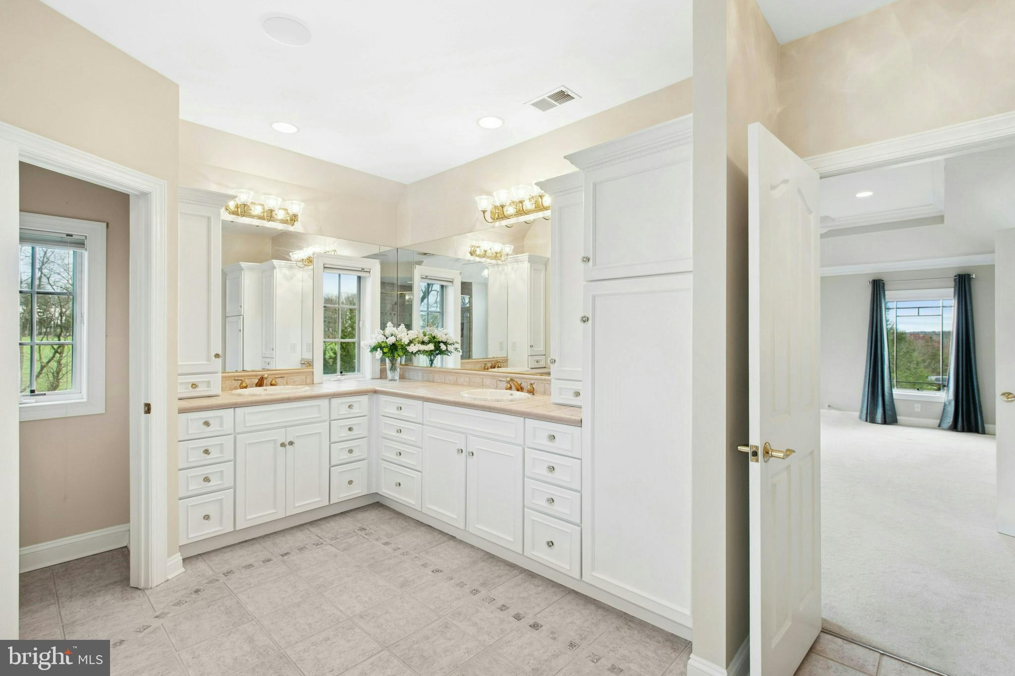 SOUTHMOORE ESTATES - Residential