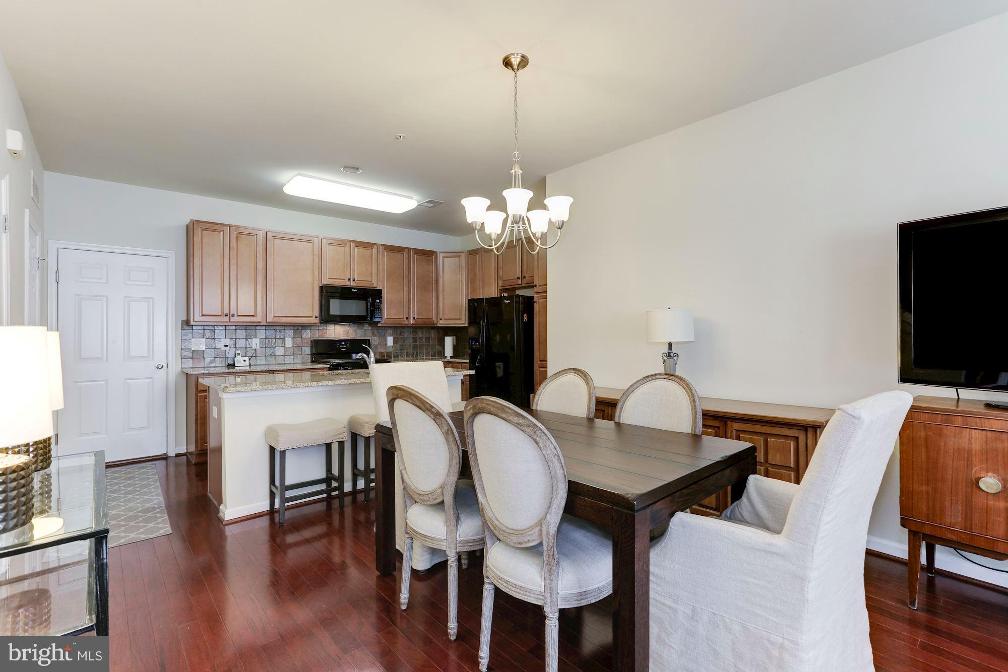 TOWNES AT GOOSE CREEK VILLAGE - Residential Lease