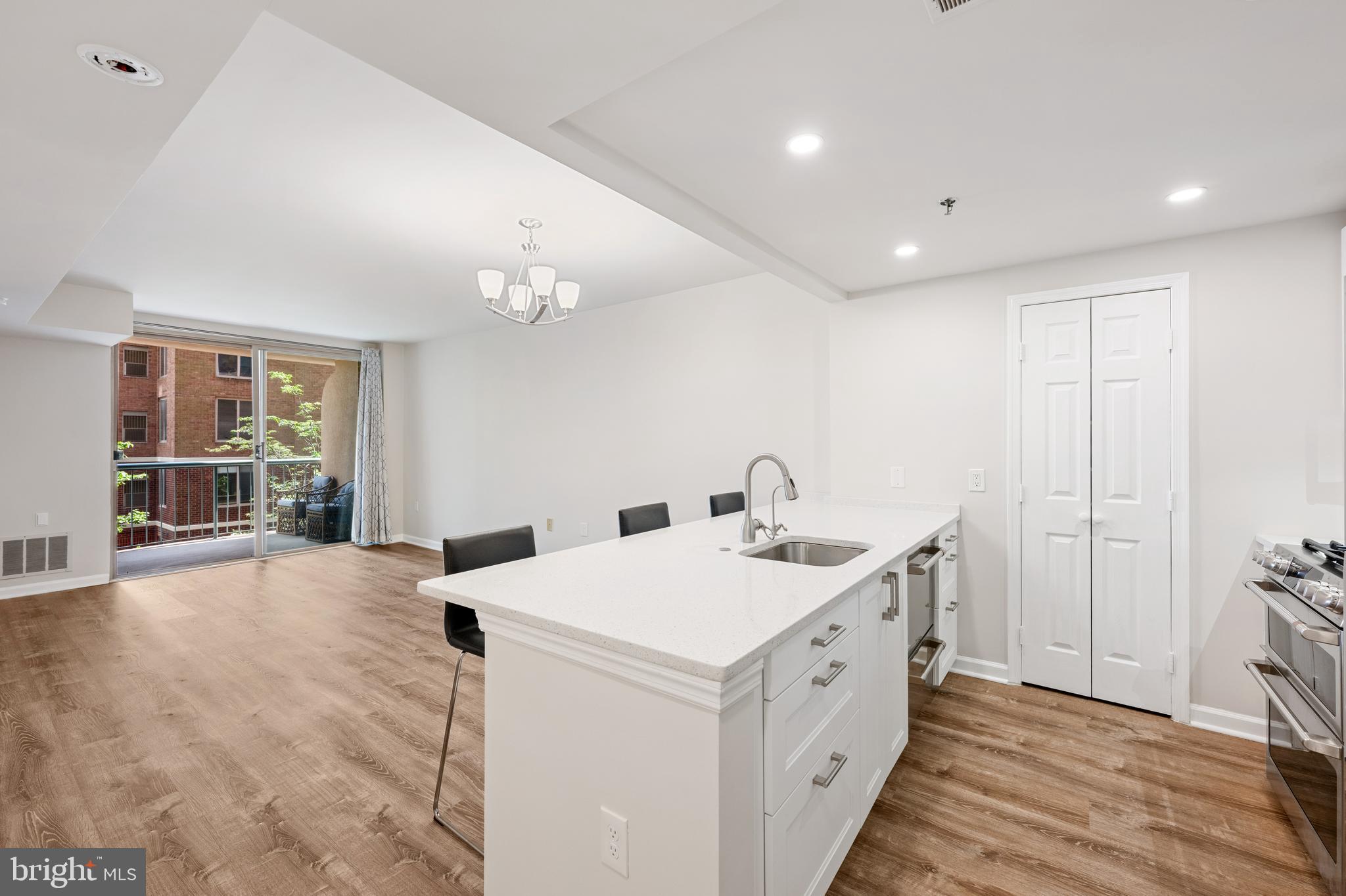 THE CHRISTOPHER - Residential Lease