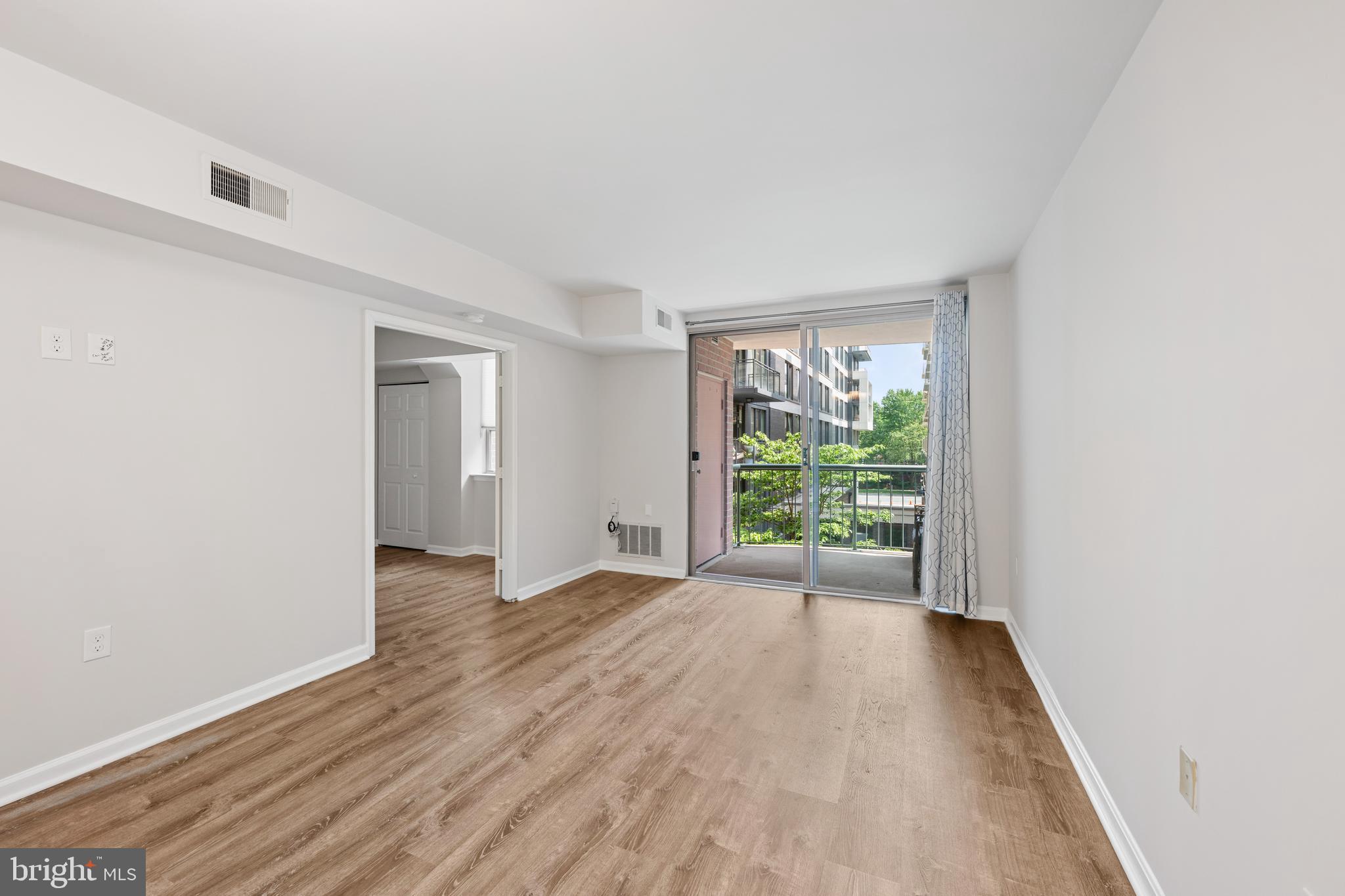 THE CHRISTOPHER - Residential Lease