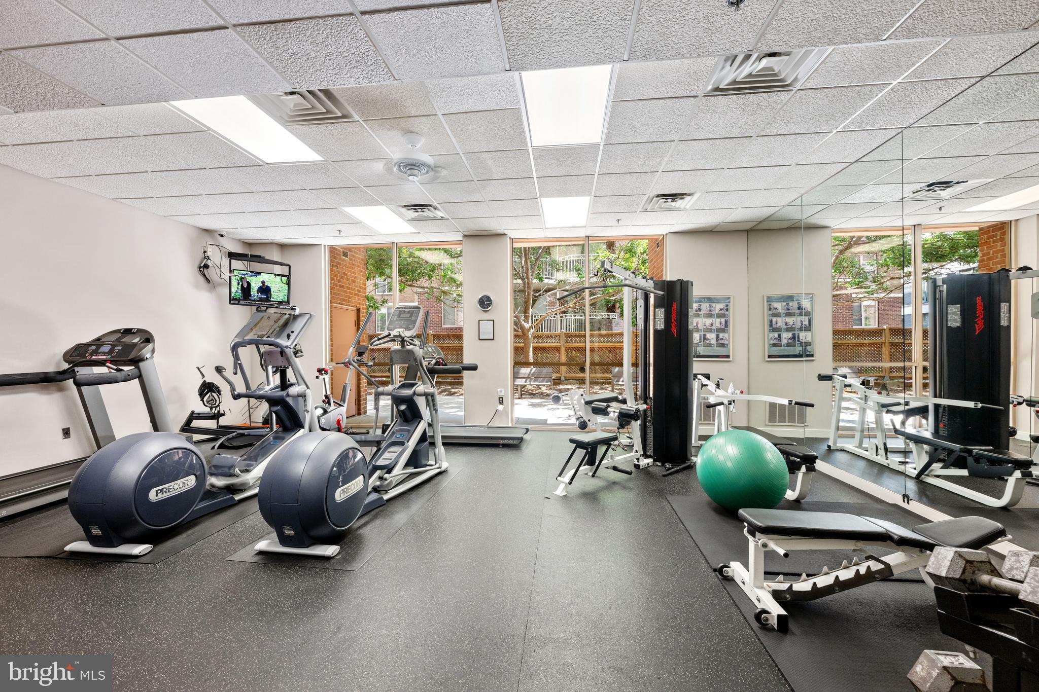 THE CHRISTOPHER - Residential Lease