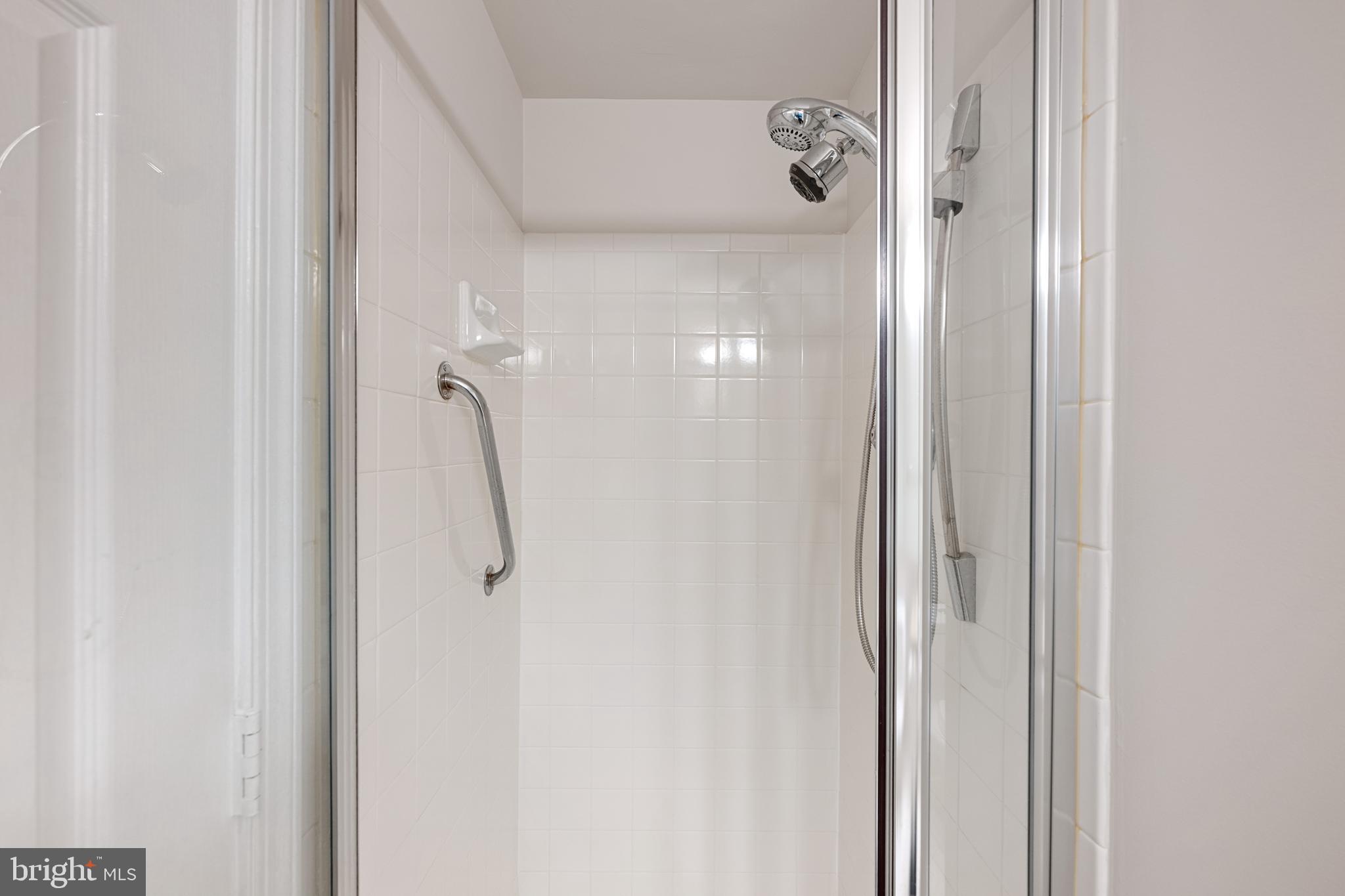 THE CHRISTOPHER - Residential Lease