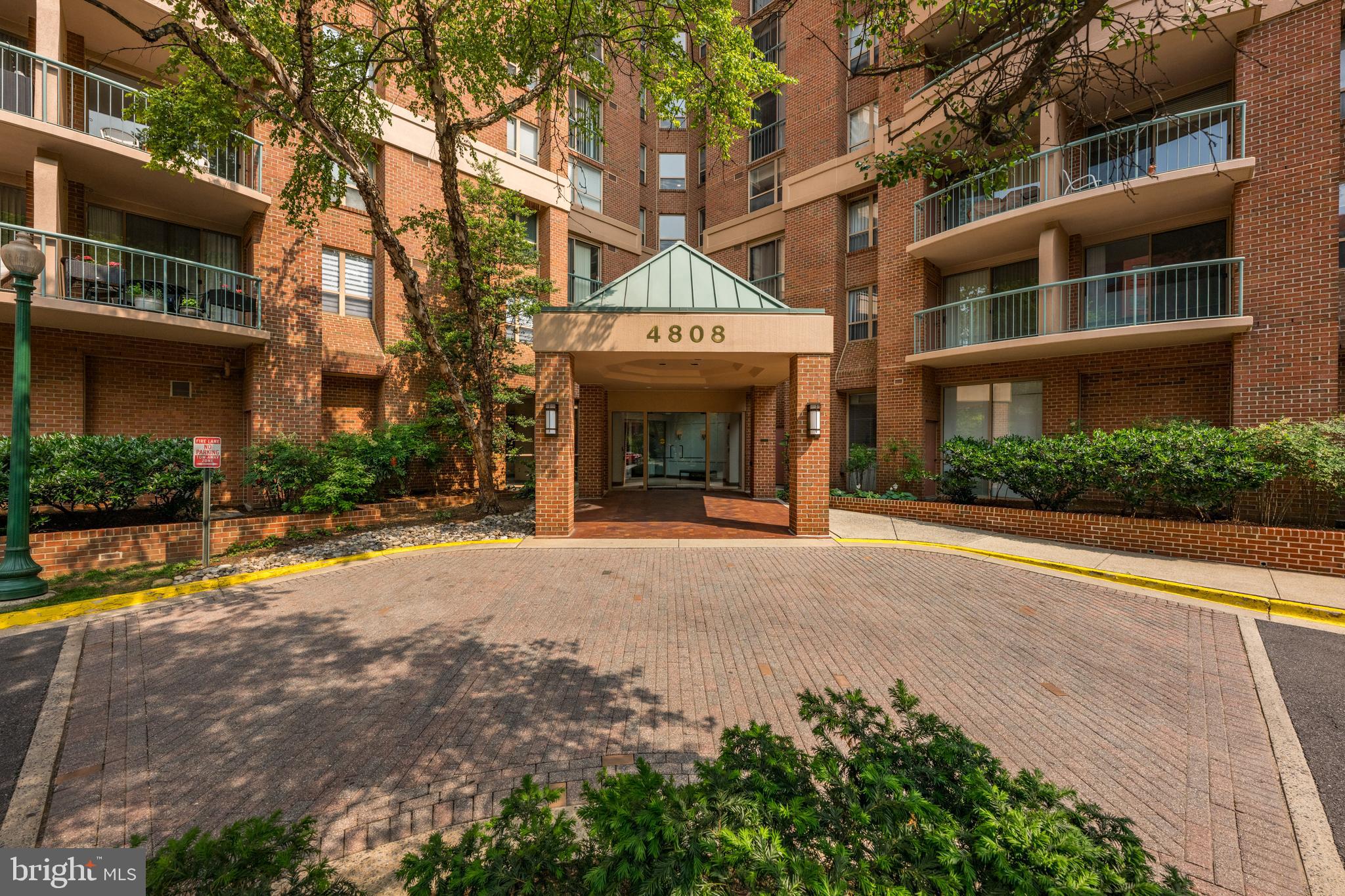 THE CHRISTOPHER - Residential Lease