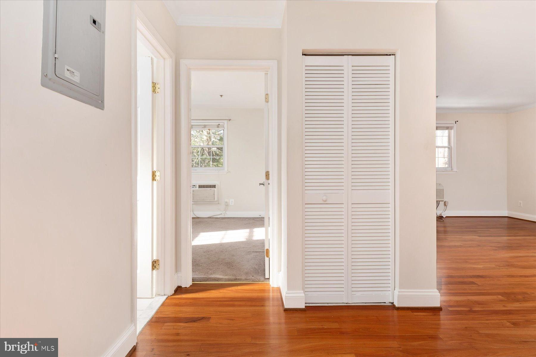 THE OAKS NORTH - Residential