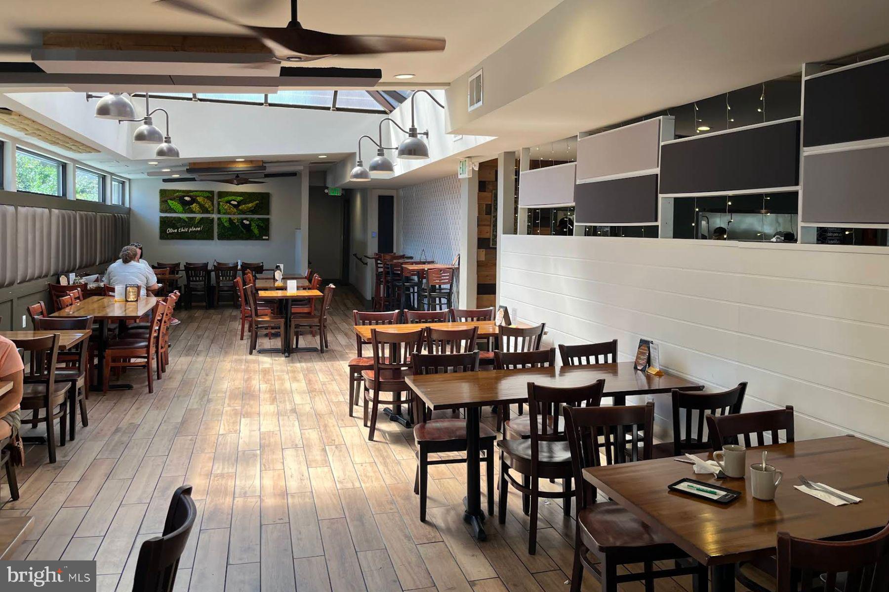 THE OAKS NORTH - Residential