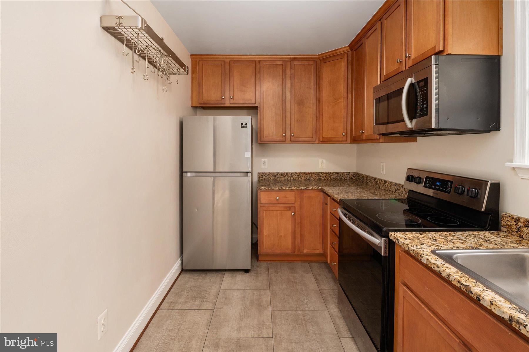 THE OAKS NORTH - Residential