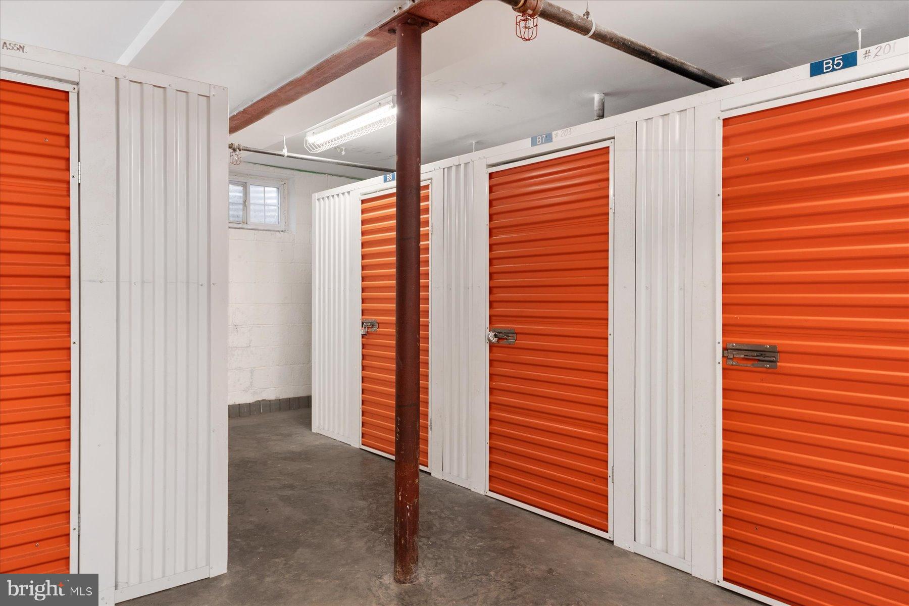 THE OAKS NORTH - Residential