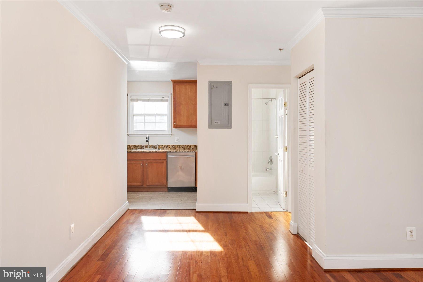 THE OAKS NORTH - Residential