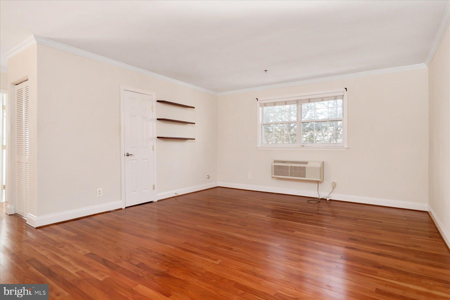 THE OAKS NORTH - Residential