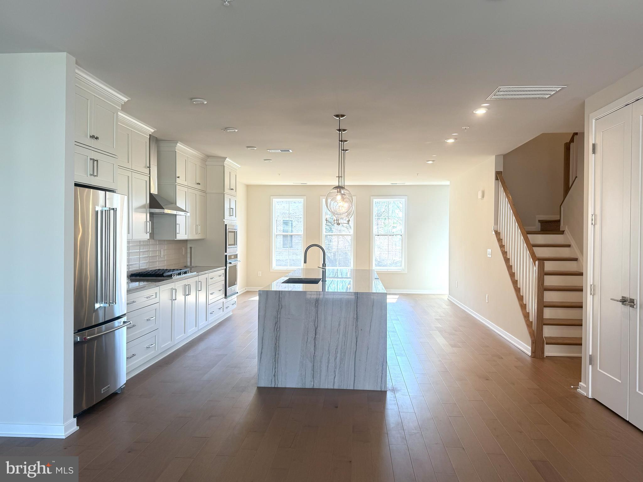 UNION PARK AT MCLEAN - Residential Lease