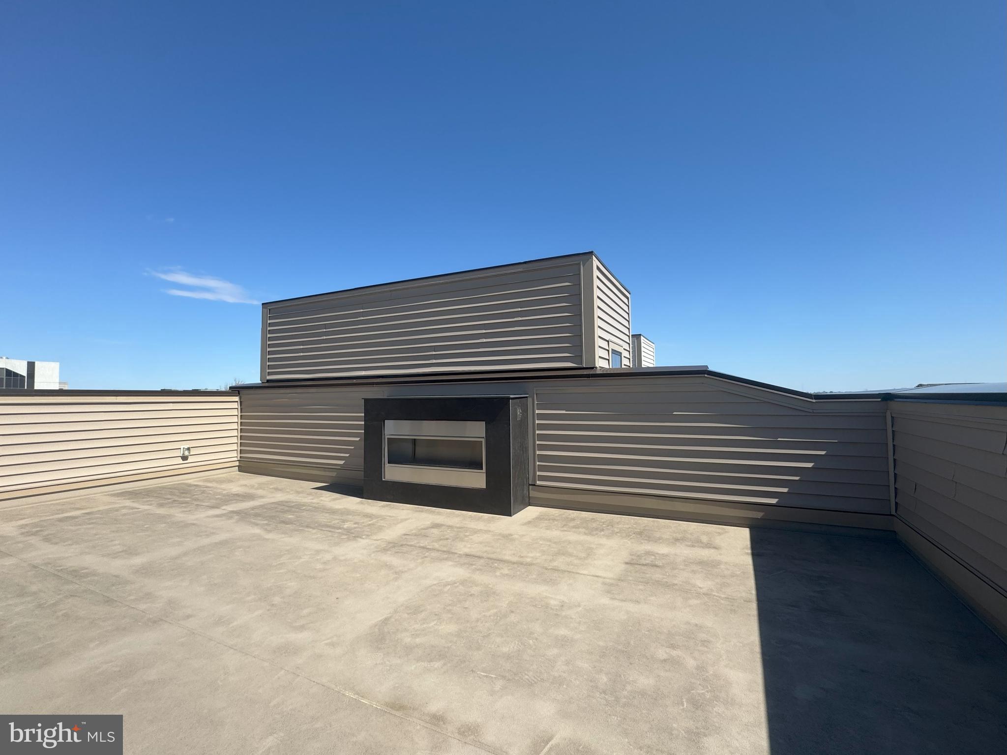 UNION PARK AT MCLEAN - Residential Lease