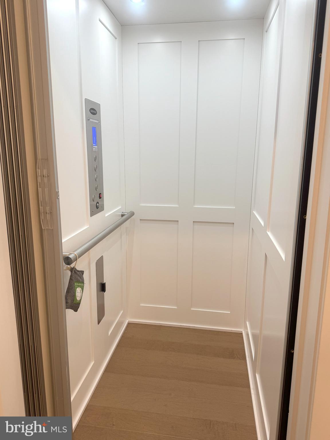 UNION PARK AT MCLEAN - Residential Lease