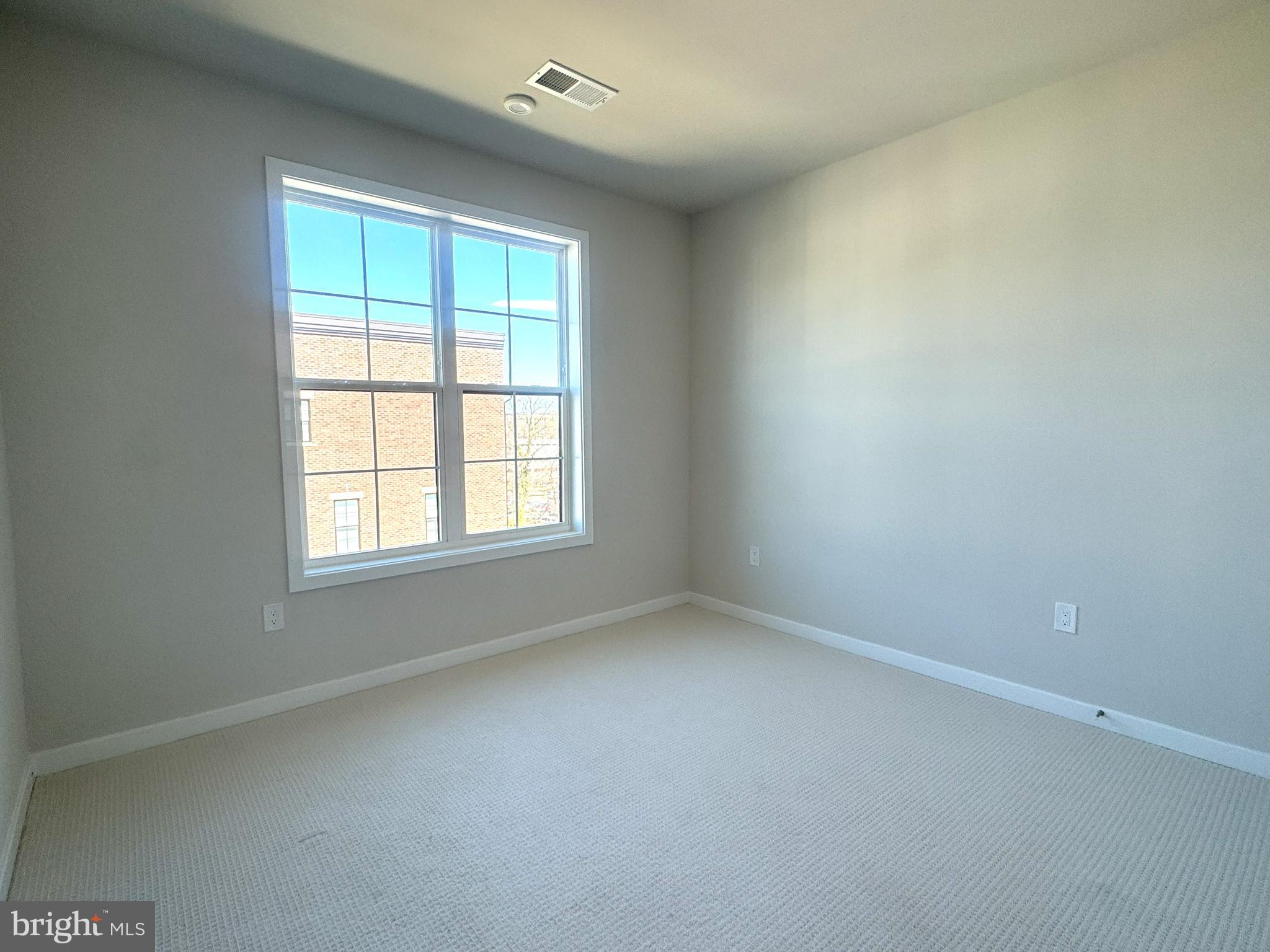 UNION PARK AT MCLEAN - Residential Lease