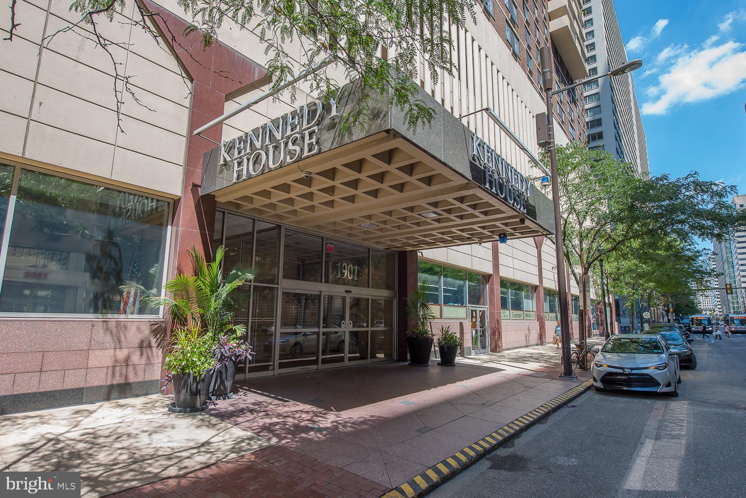 RITTENHOUSE SQUARE - Residential