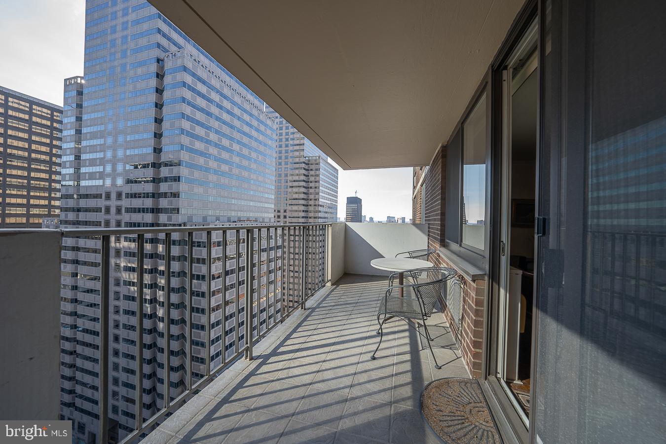 RITTENHOUSE SQUARE - Residential