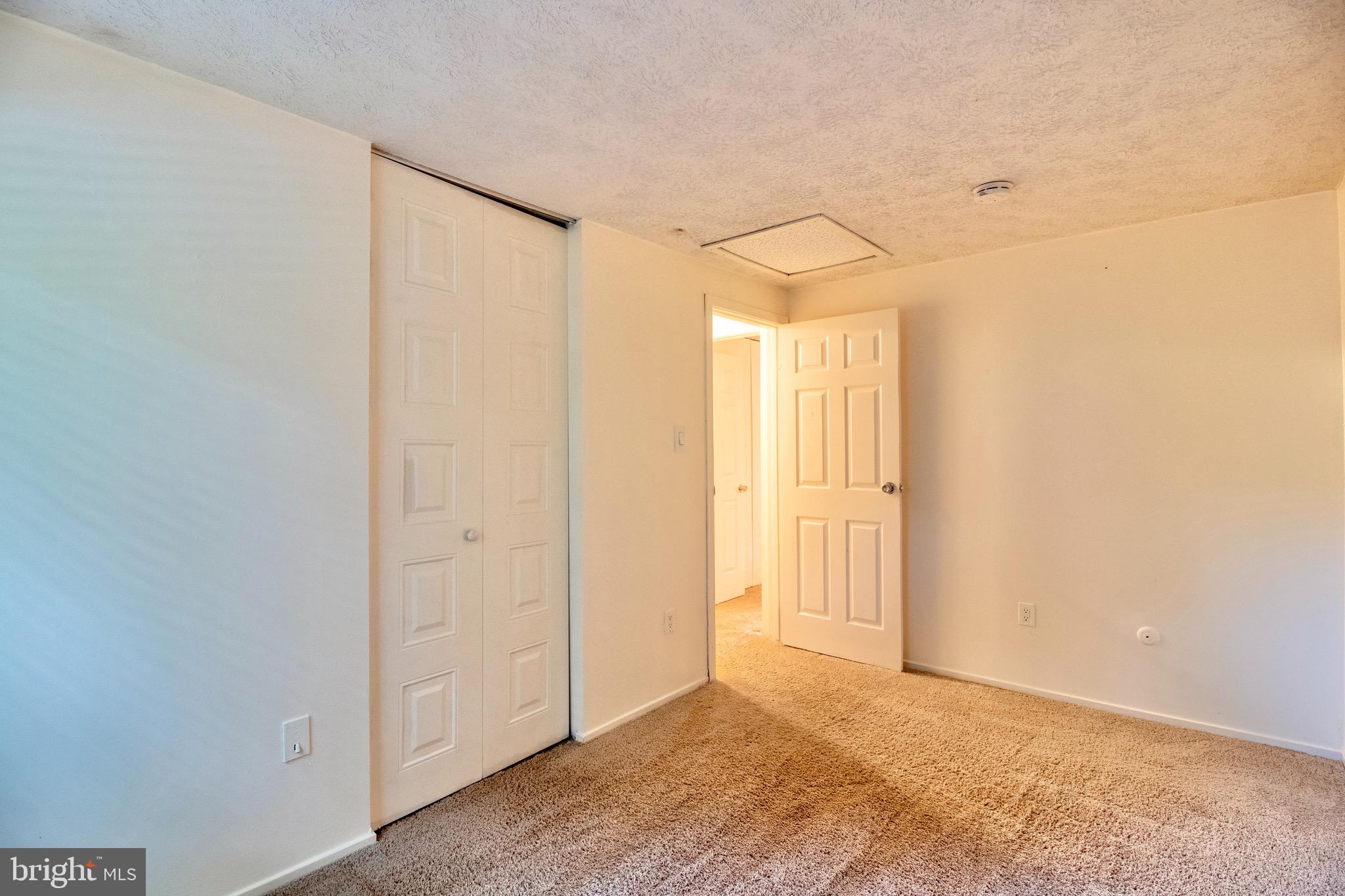 GREENBRIAR WOODS - Residential