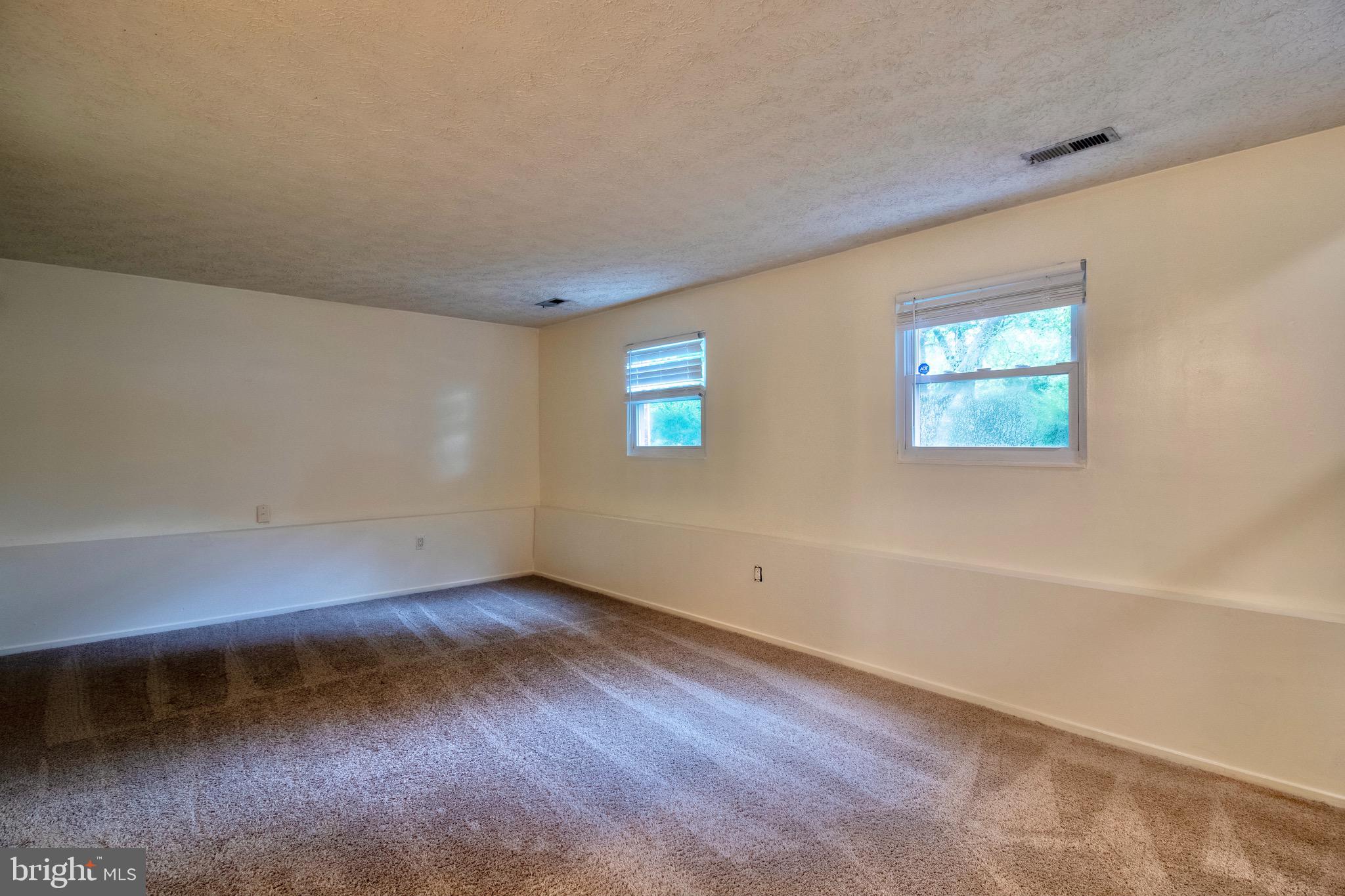 GREENBRIAR WOODS - Residential