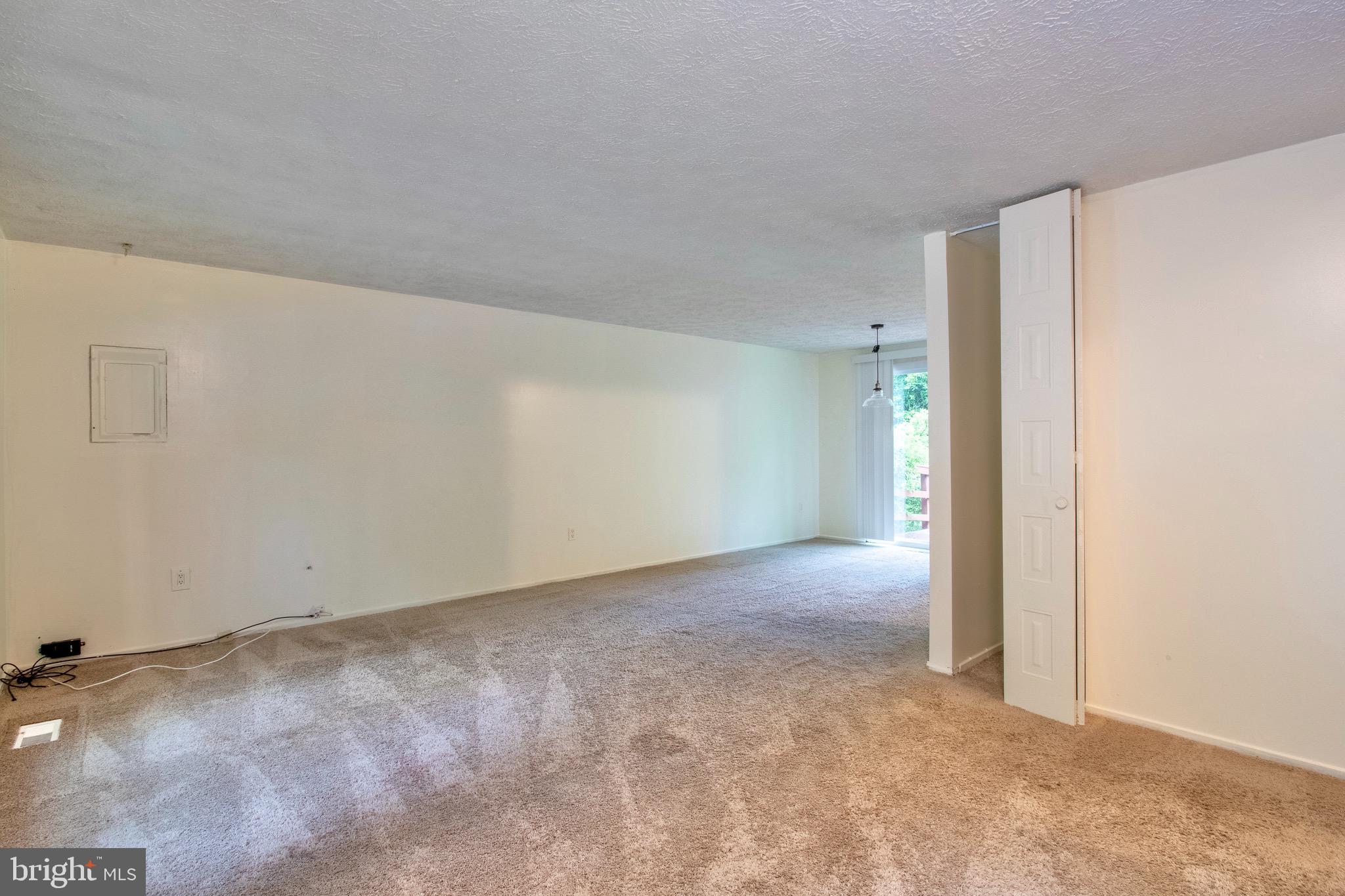 GREENBRIAR WOODS - Residential