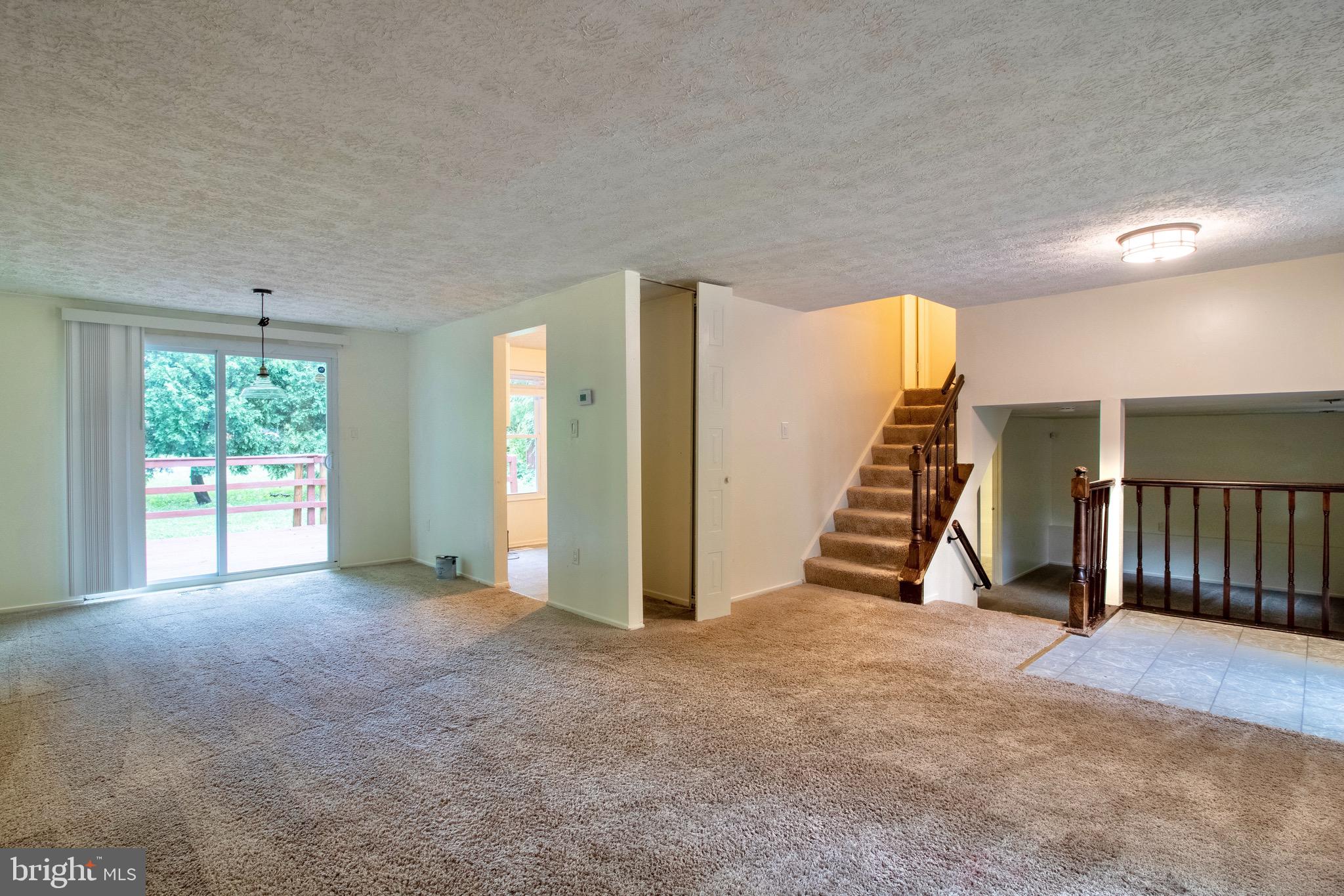 GREENBRIAR WOODS - Residential