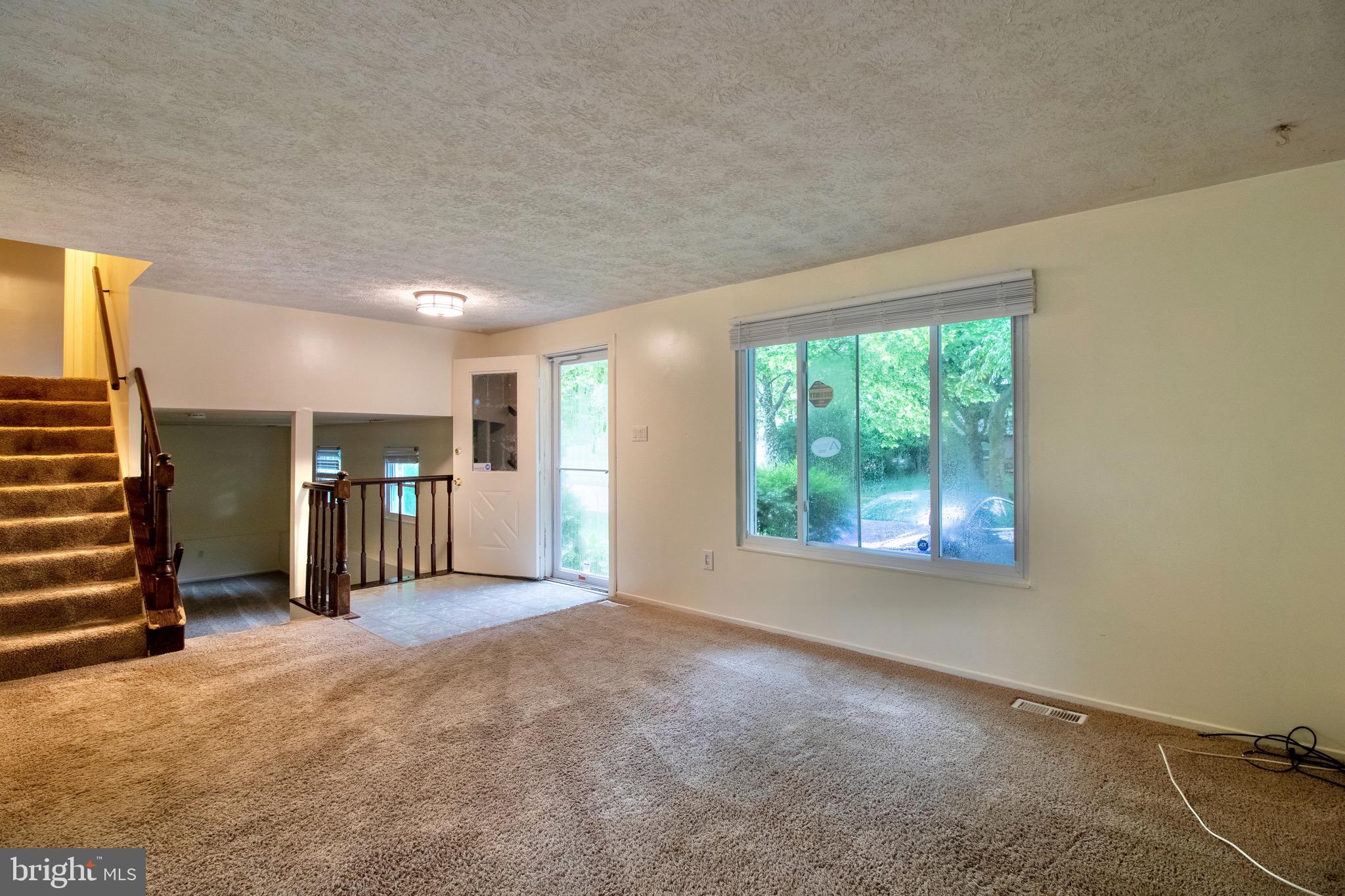 GREENBRIAR WOODS - Residential