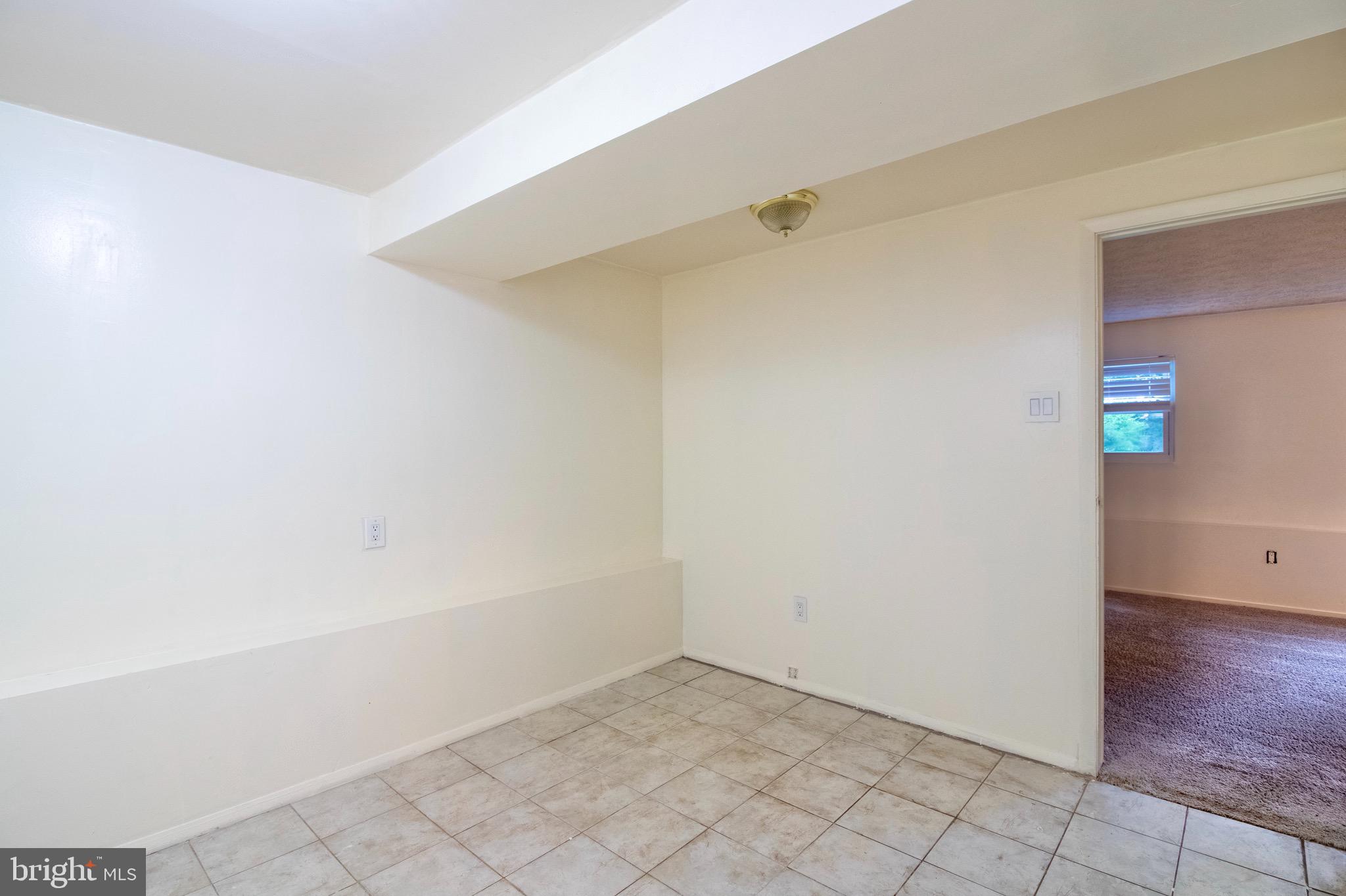 GREENBRIAR WOODS - Residential