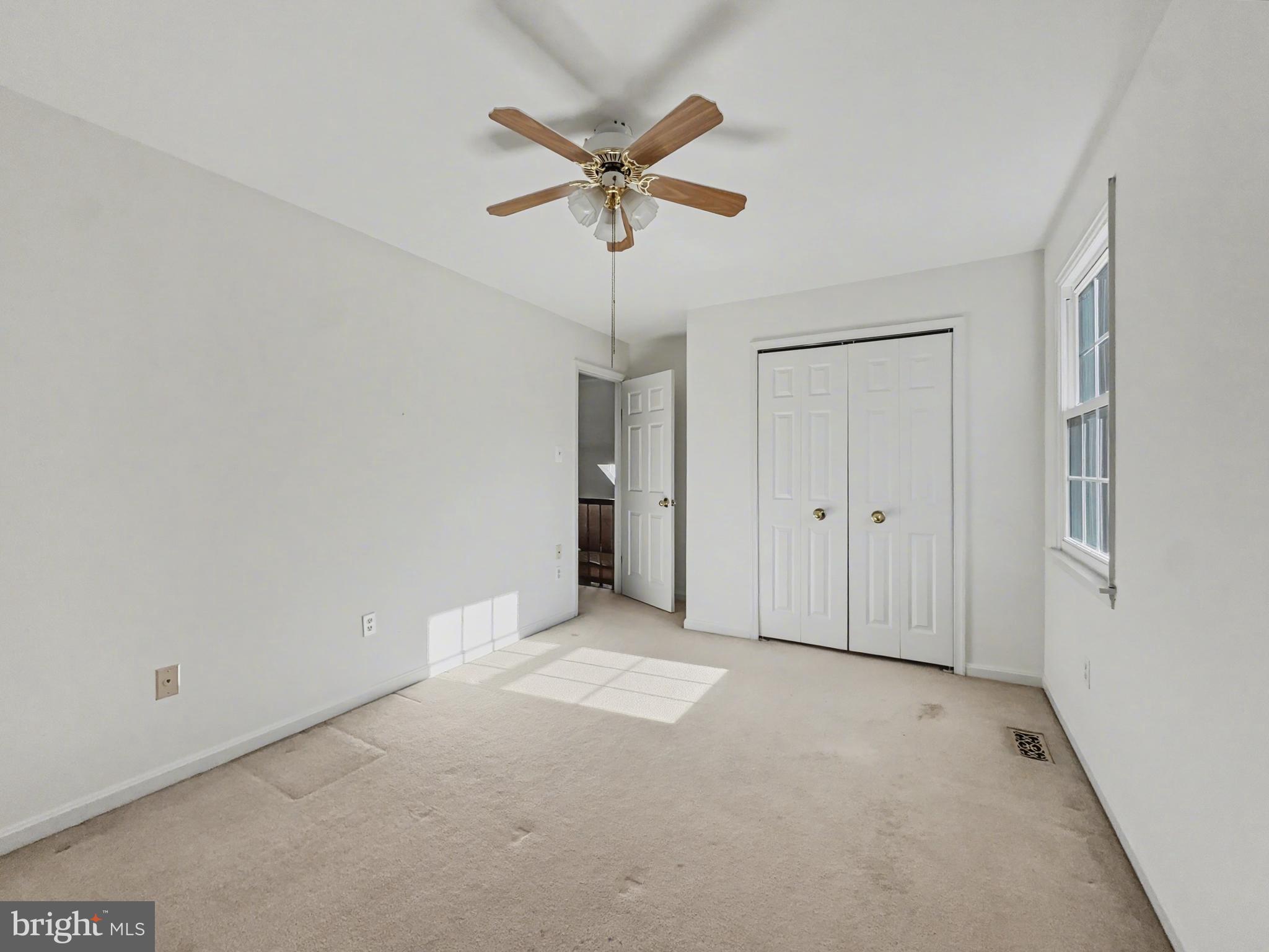 FONT HILL - Residential