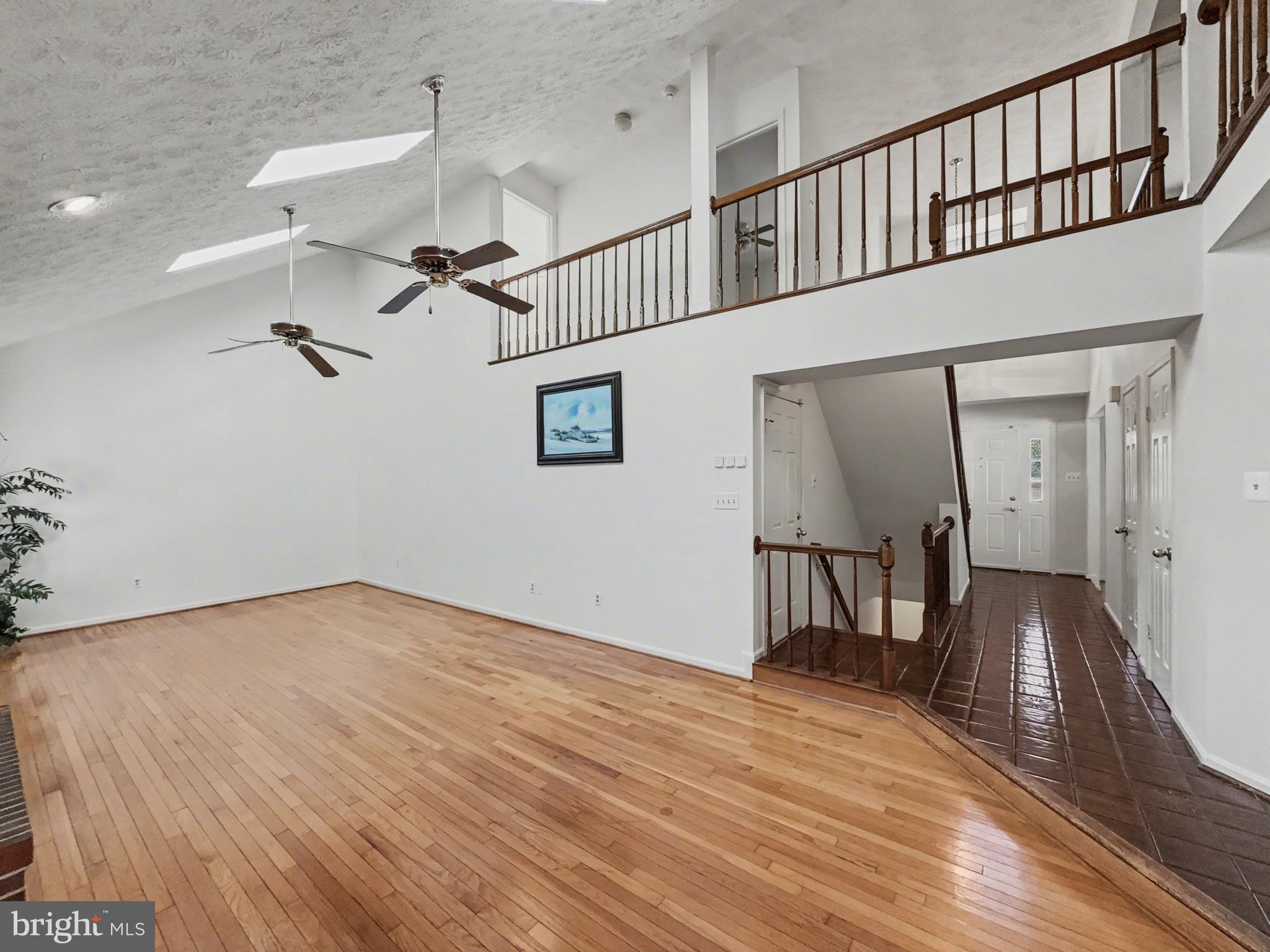 FONT HILL - Residential