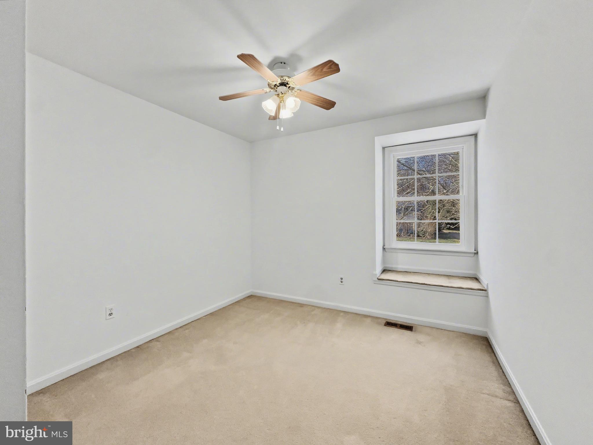 FONT HILL - Residential