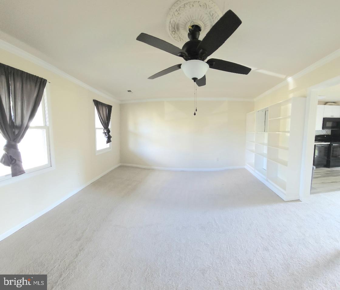 BREEZEWOOD FOREST EAST - Residential Lease