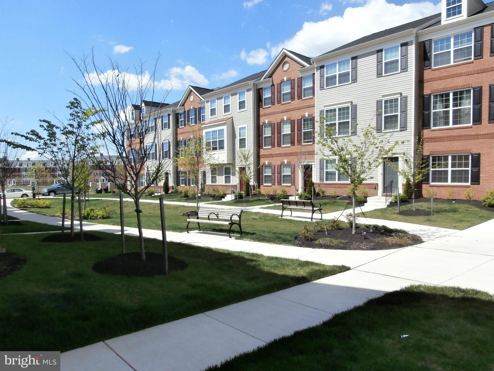 BLUE STREAM - Residential Lease