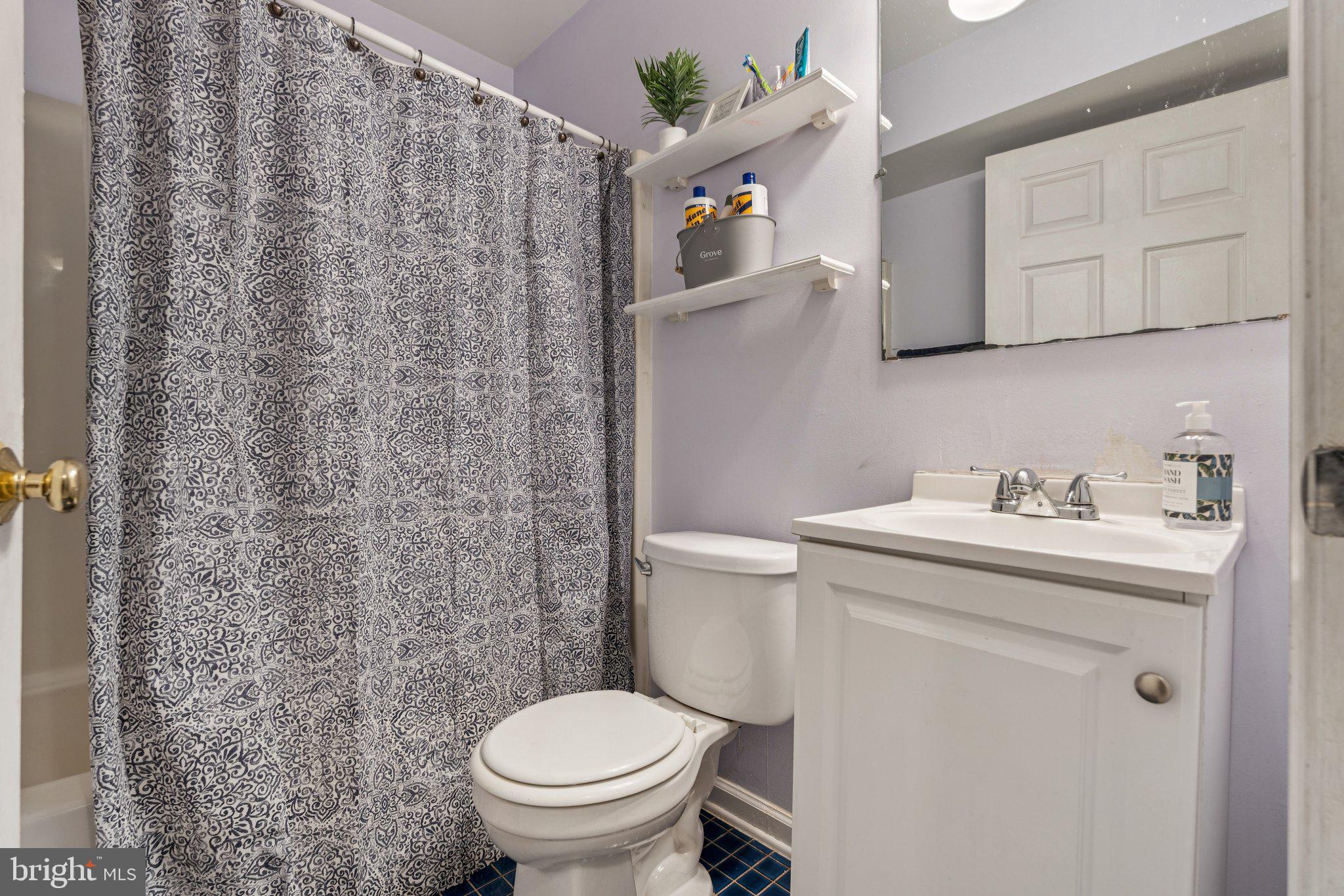 PLEASANT PLAINS - Residential