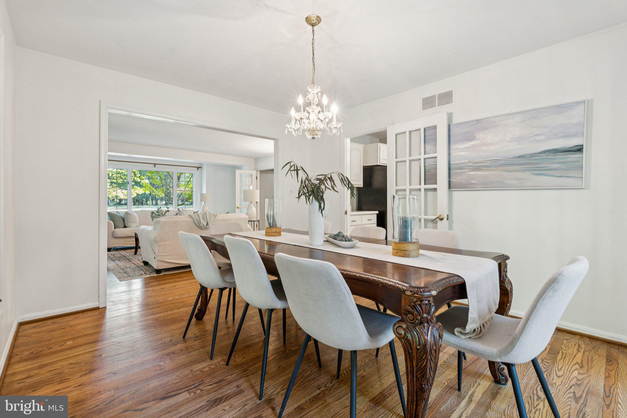 PLEASANT PLAINS - Residential