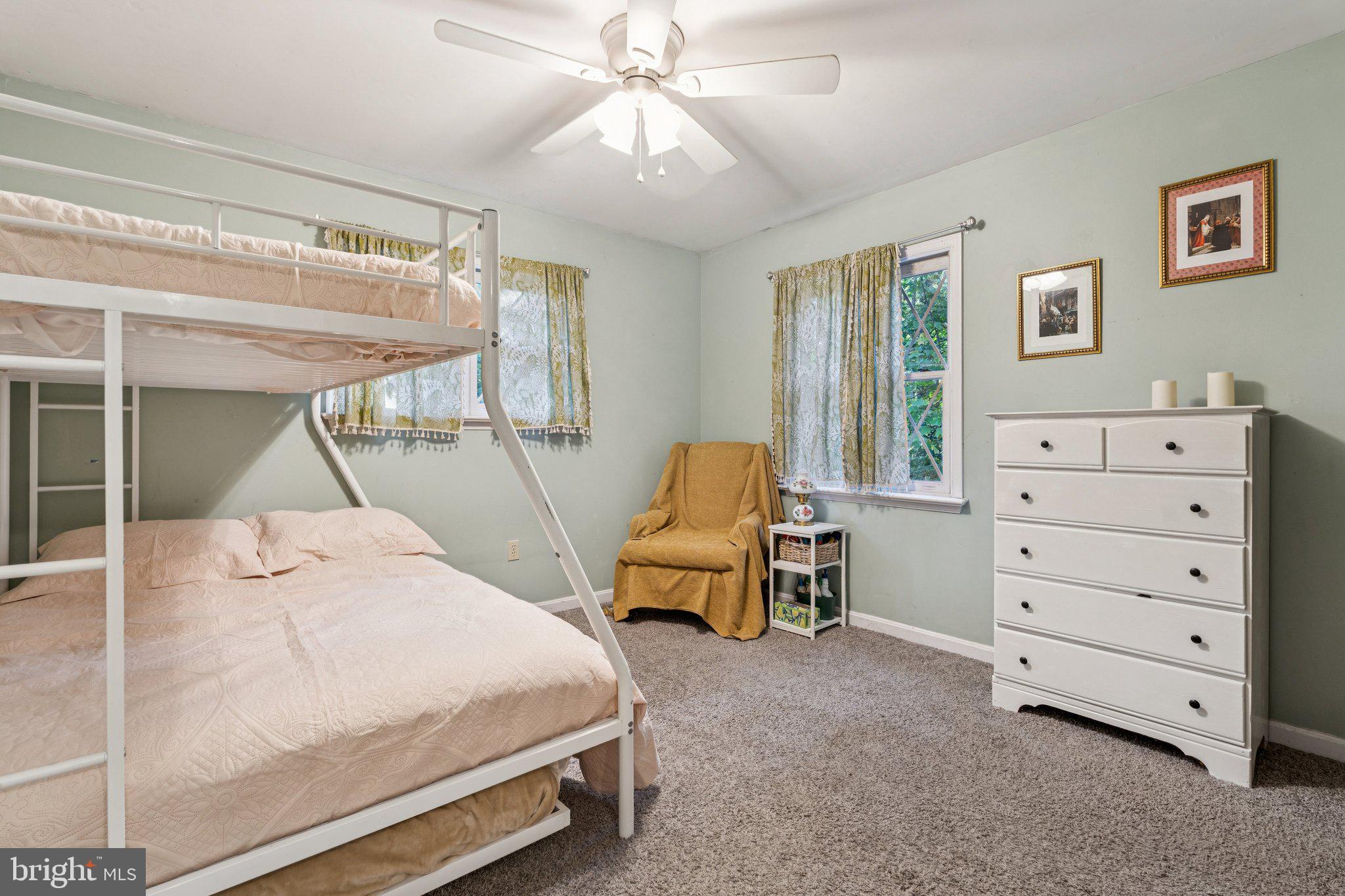 PLEASANT PLAINS - Residential