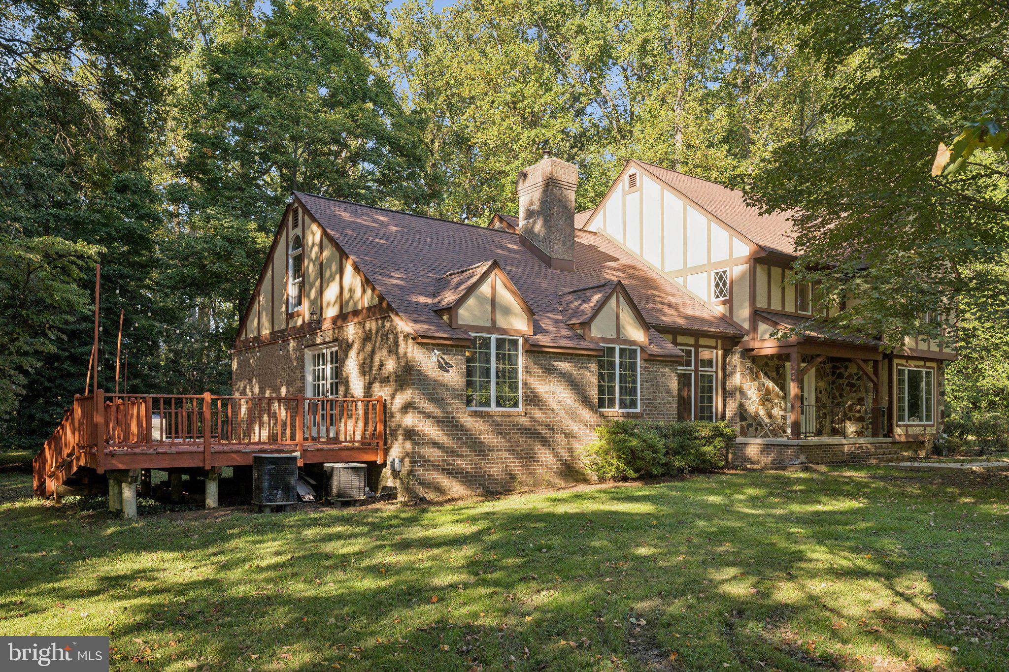 PLEASANT PLAINS - Residential