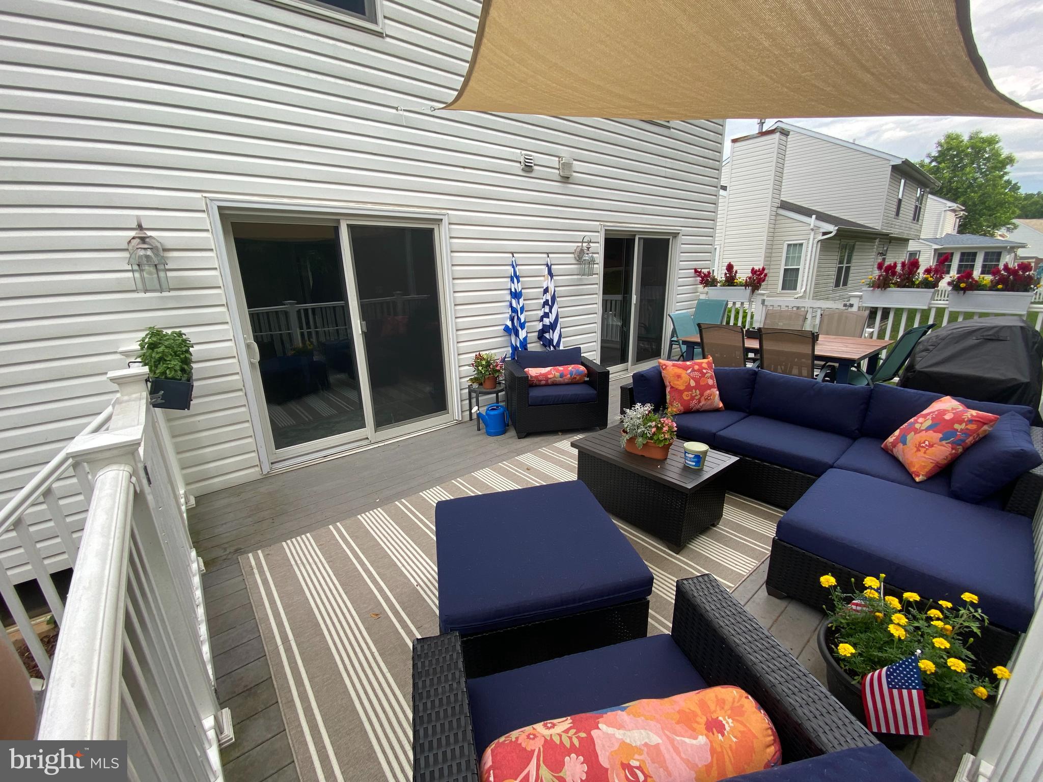 FOREST LAKES - Residential